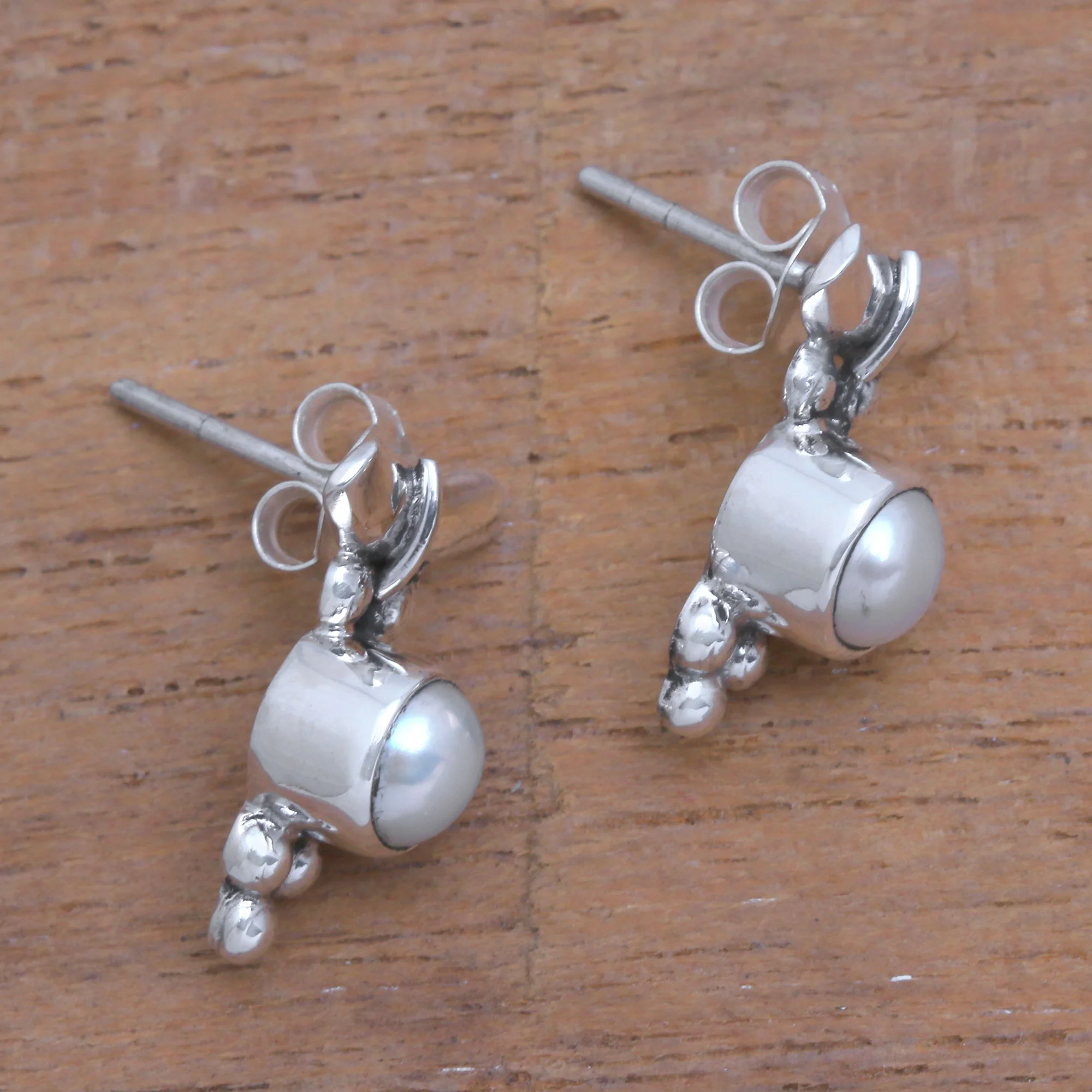 God's Grapes Dot Motif Cultured Pearl Drop Earrings from Bali - Image 4