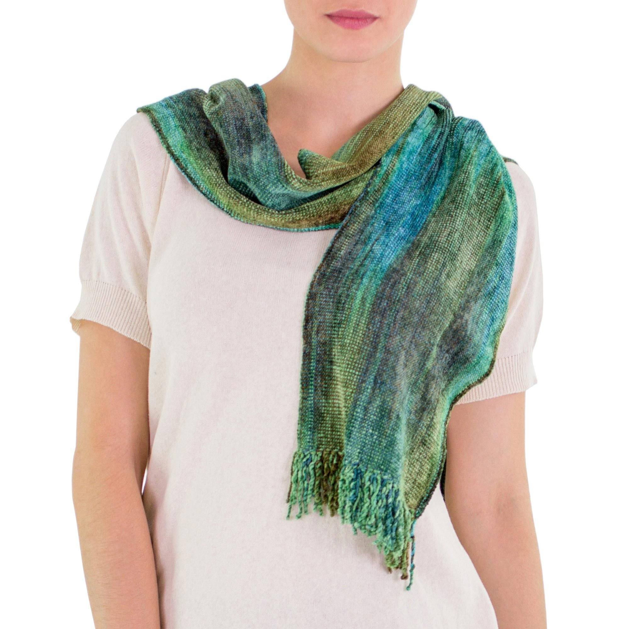 Handcrafted Emerald Scarf - Image 2