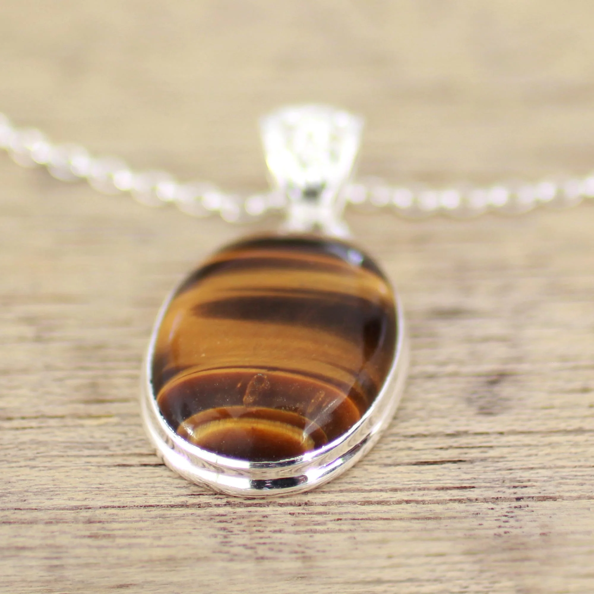 Hypnotic Feline Tiger's Eye Silver Necklace - Image 4