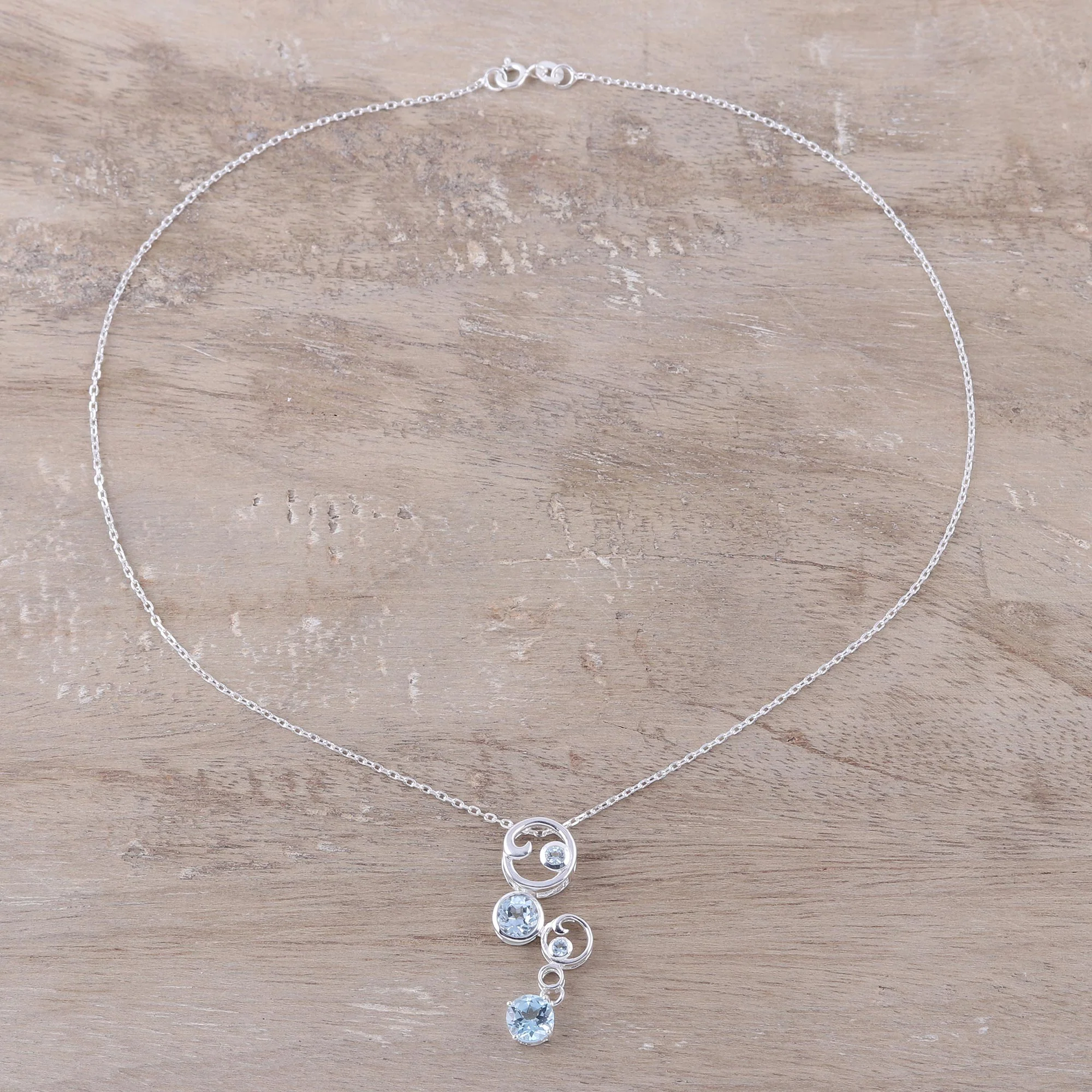 In Circles Sterling Silver Necklace - Image 3