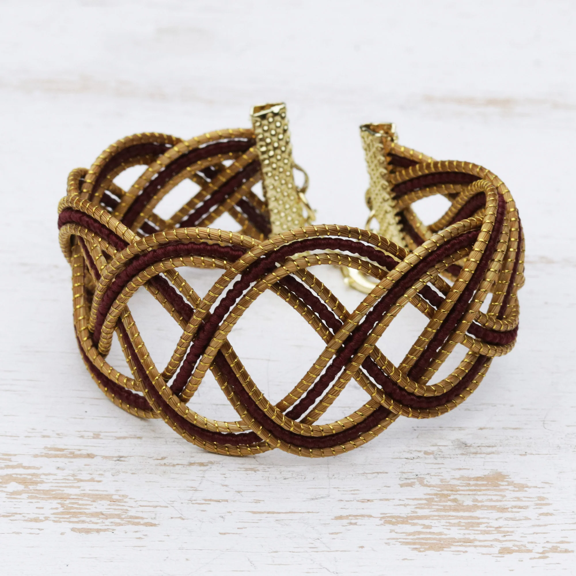 Infinite Braid in Currant Golden Grass Bracelet with 18k Gold Clasp - Image 3