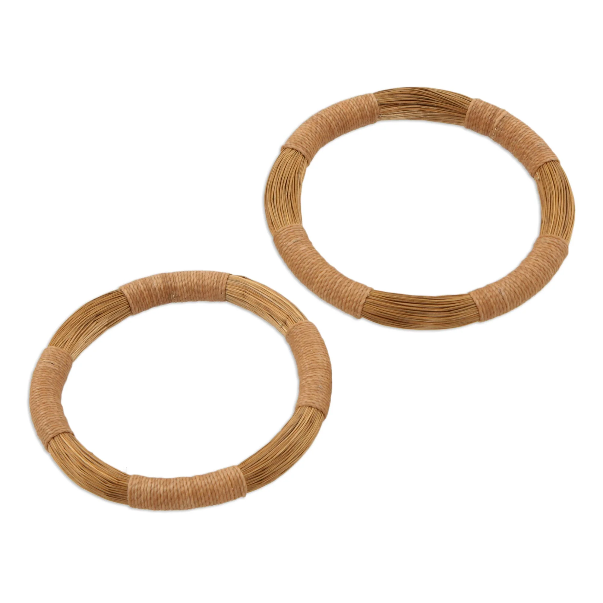 Jalapão Equilibrium Bangle Bracelet - Image 5