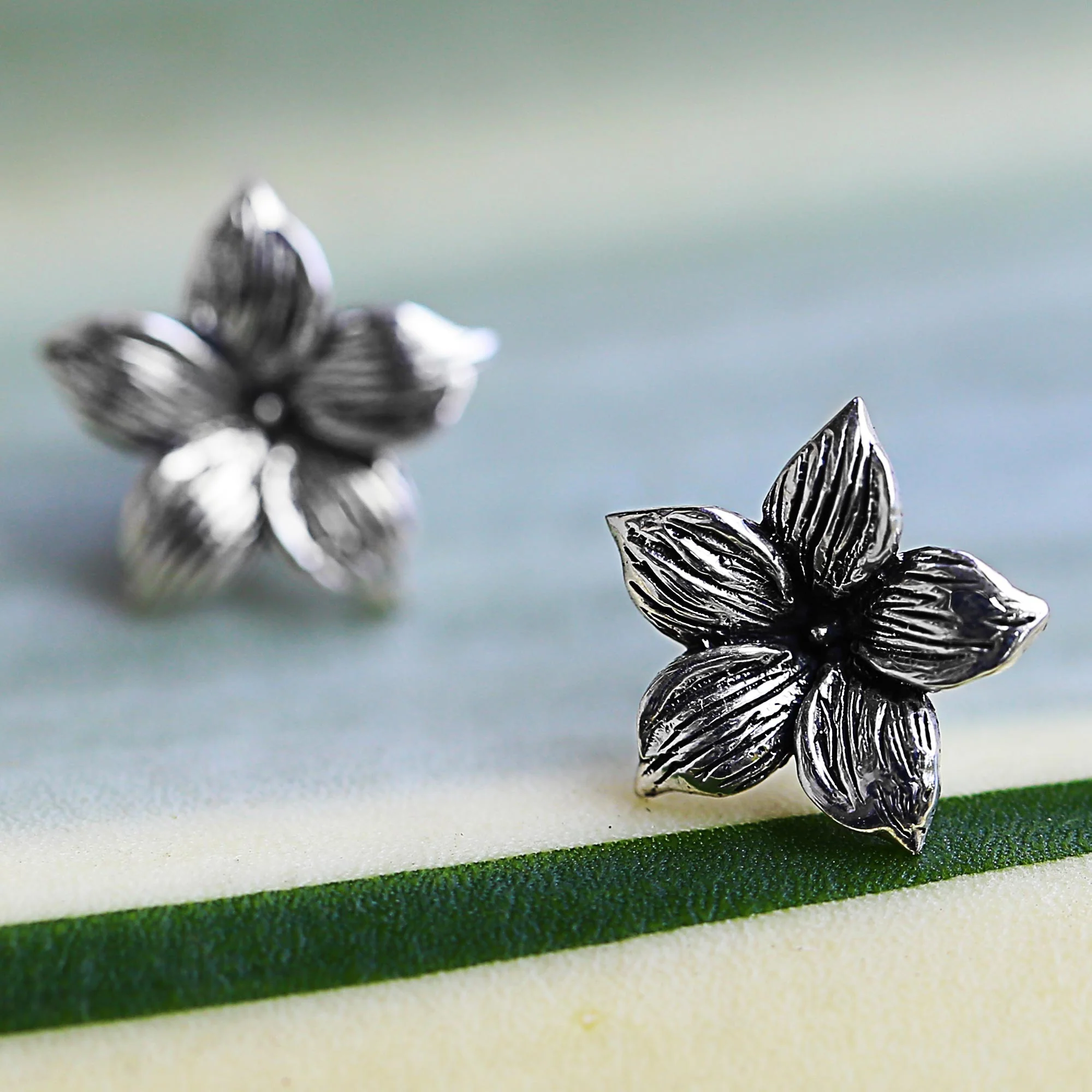 Jasmine Blossoms Sterling Silver Stud Earrings Floral Shape from Thailand - Image 4