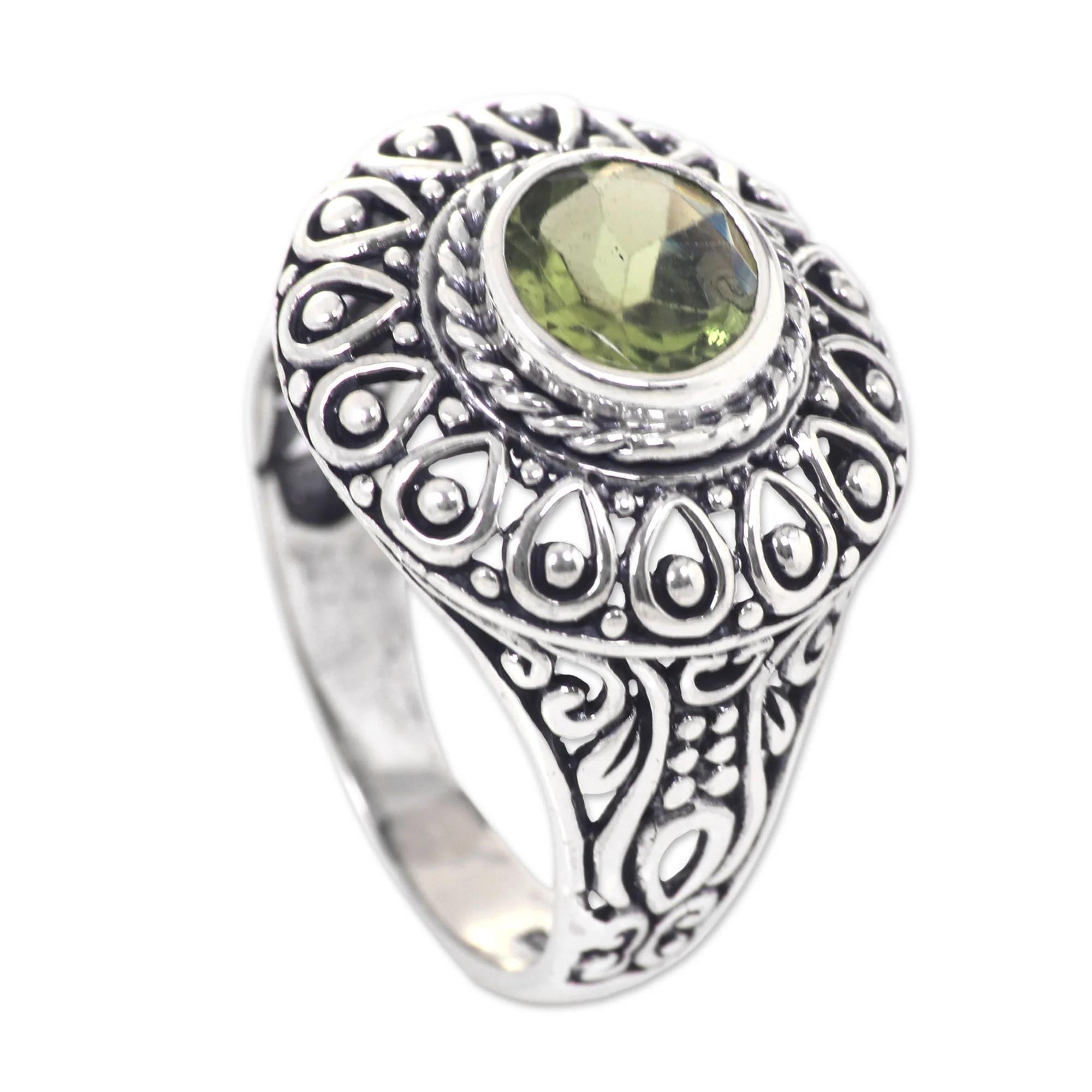 Jatiluwih Sterling Silver and Peridot Bali Artisanal Ring - Image 3