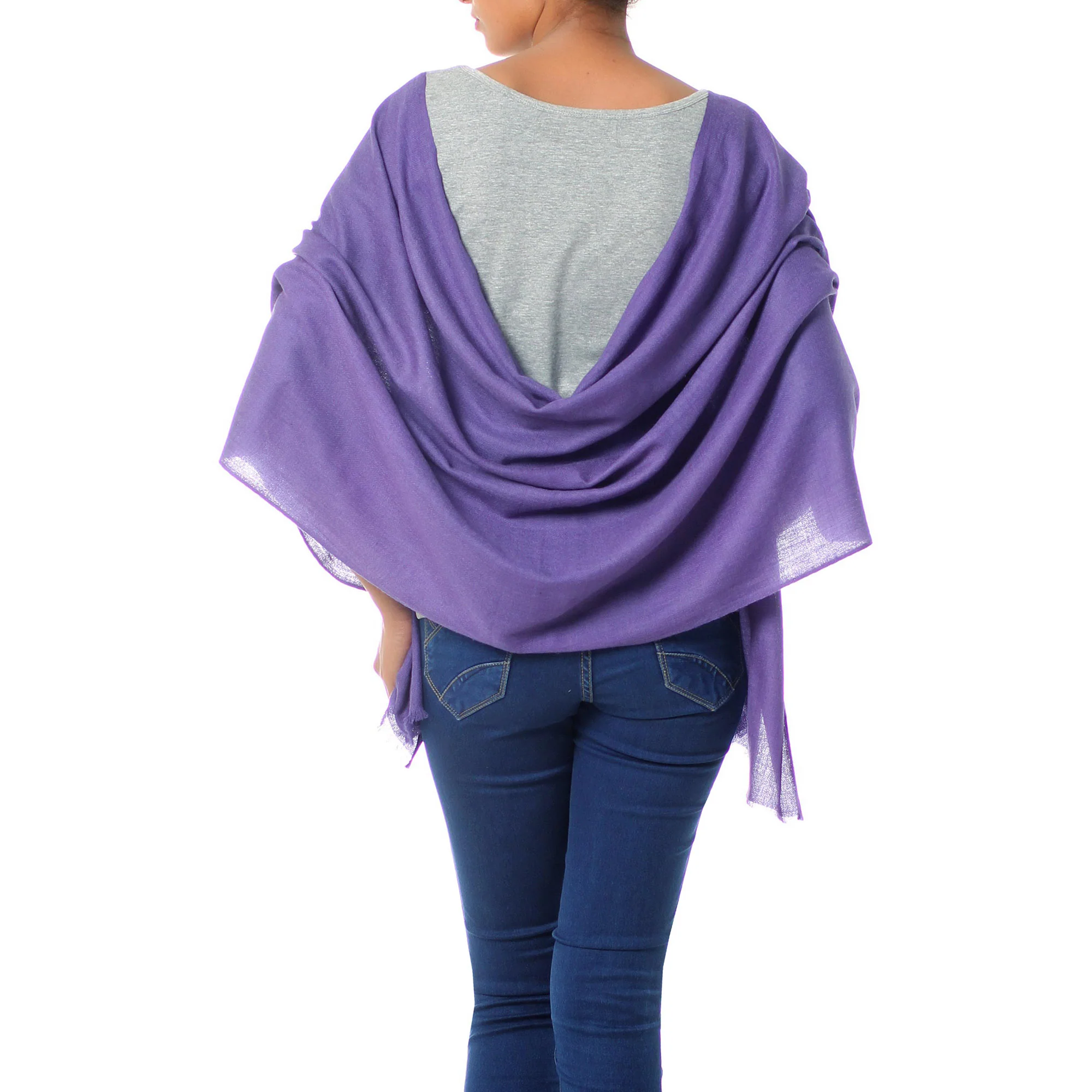 Kashmiri Diamonds in Lavender Handcrafted Wool Shawl - Image 3