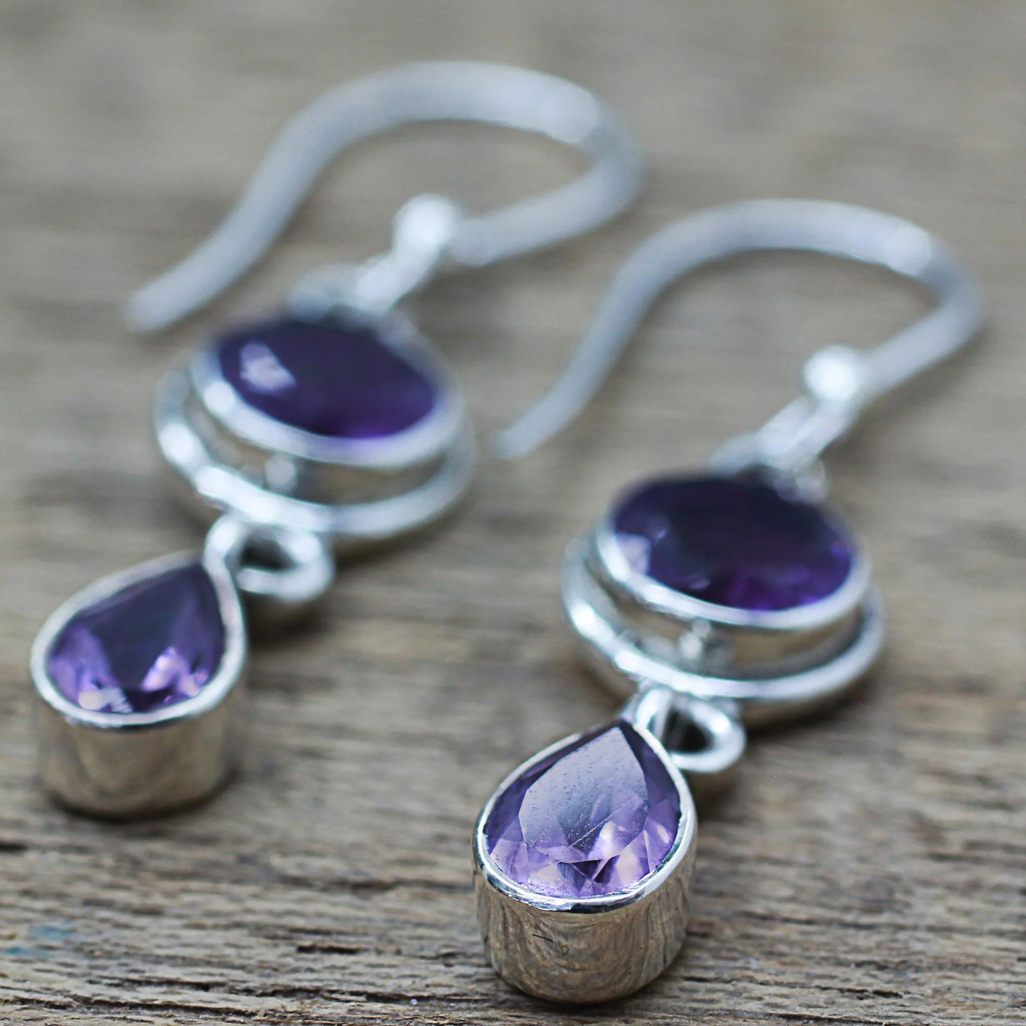 Lilac Droplets Faceted Amethyst and Sterling Silver Dangle Earrings - Image 4