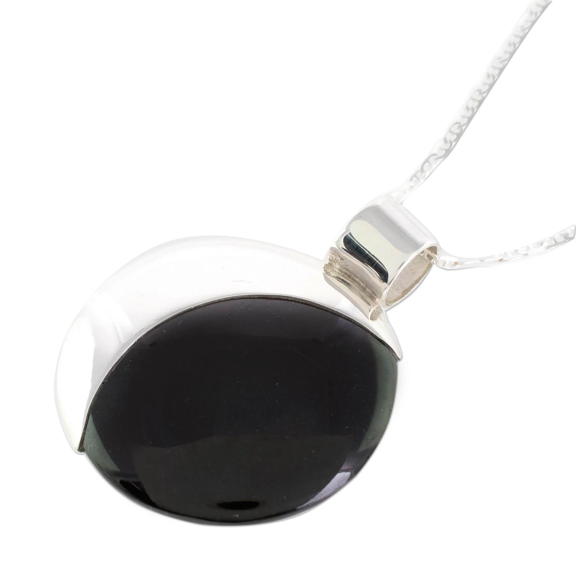 Lilac Quetzal Eclipse Large Maya Eclipse Lilac and Black Jade Silver Necklace - Image 4