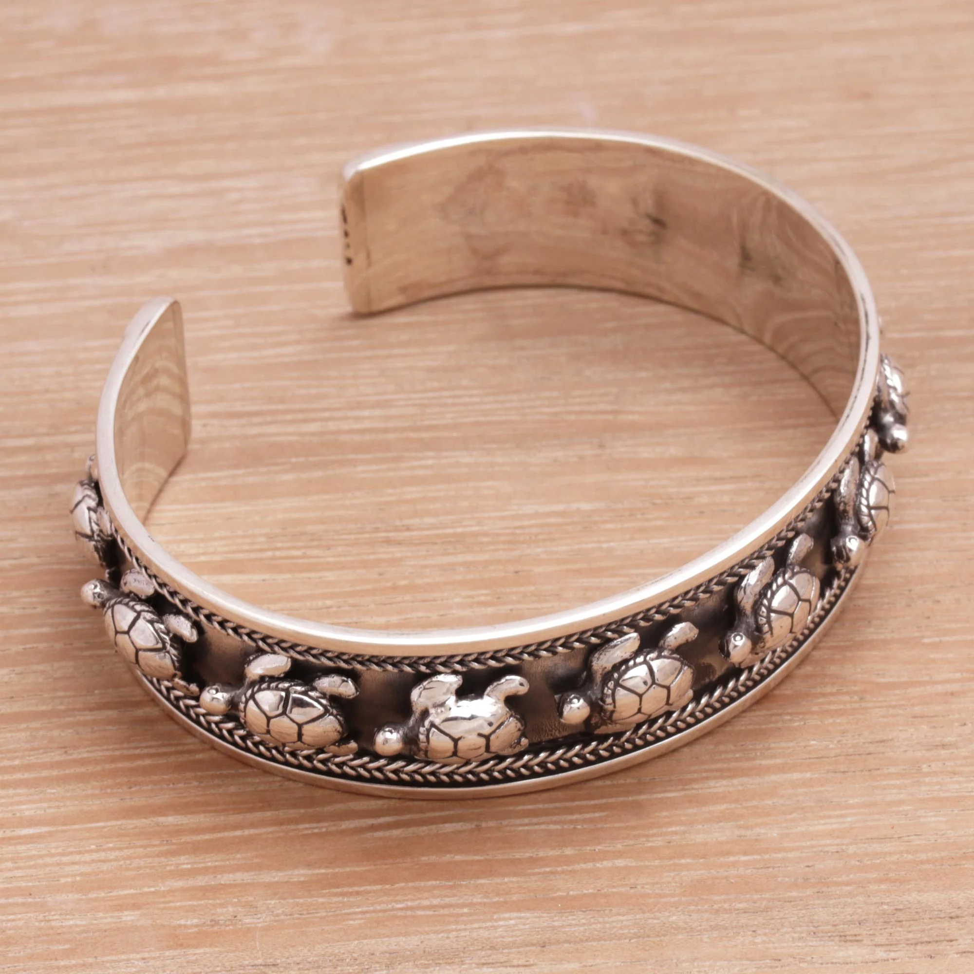 Marching Turtles Silver Cuff Bracelet - Image 4