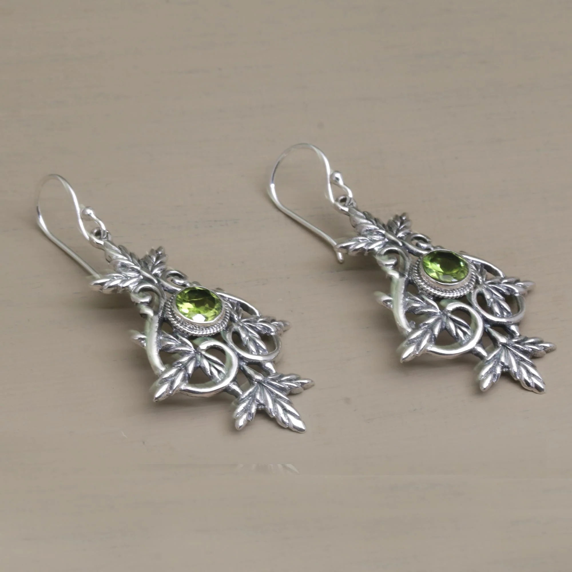 Marvelous Vintage Peridot & Silver Earrings - Image 5