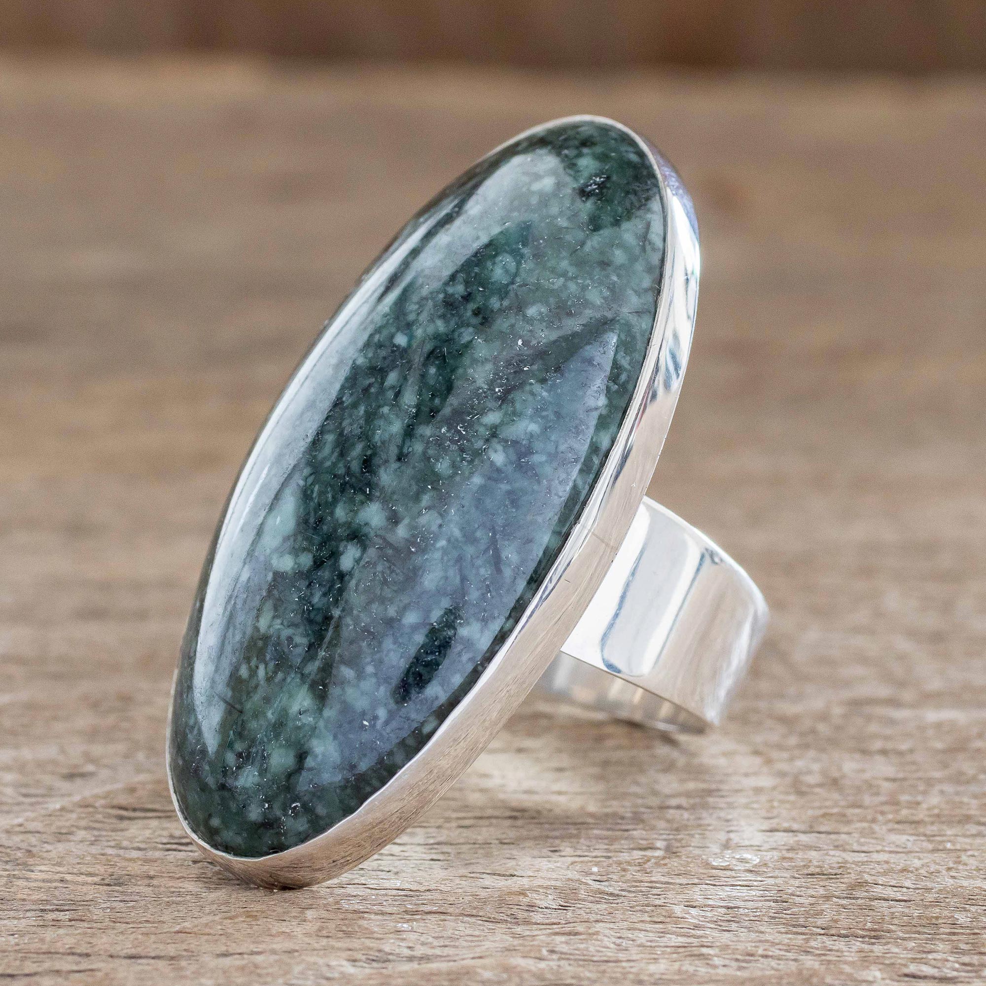 Maya Virtues Jade cocktail ring - Image 3