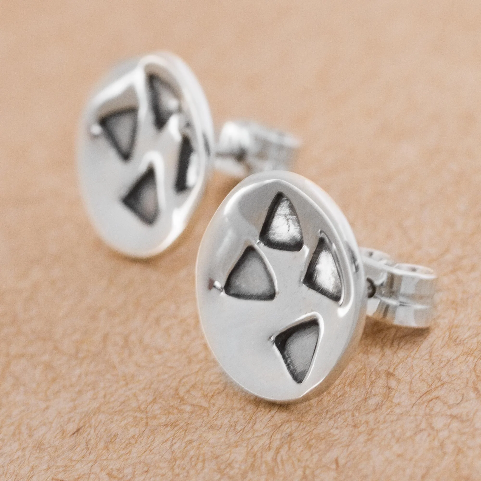 Modern Triangles Triangles on 925 Sterling Silver Button Earrings from Peru - Image 3
