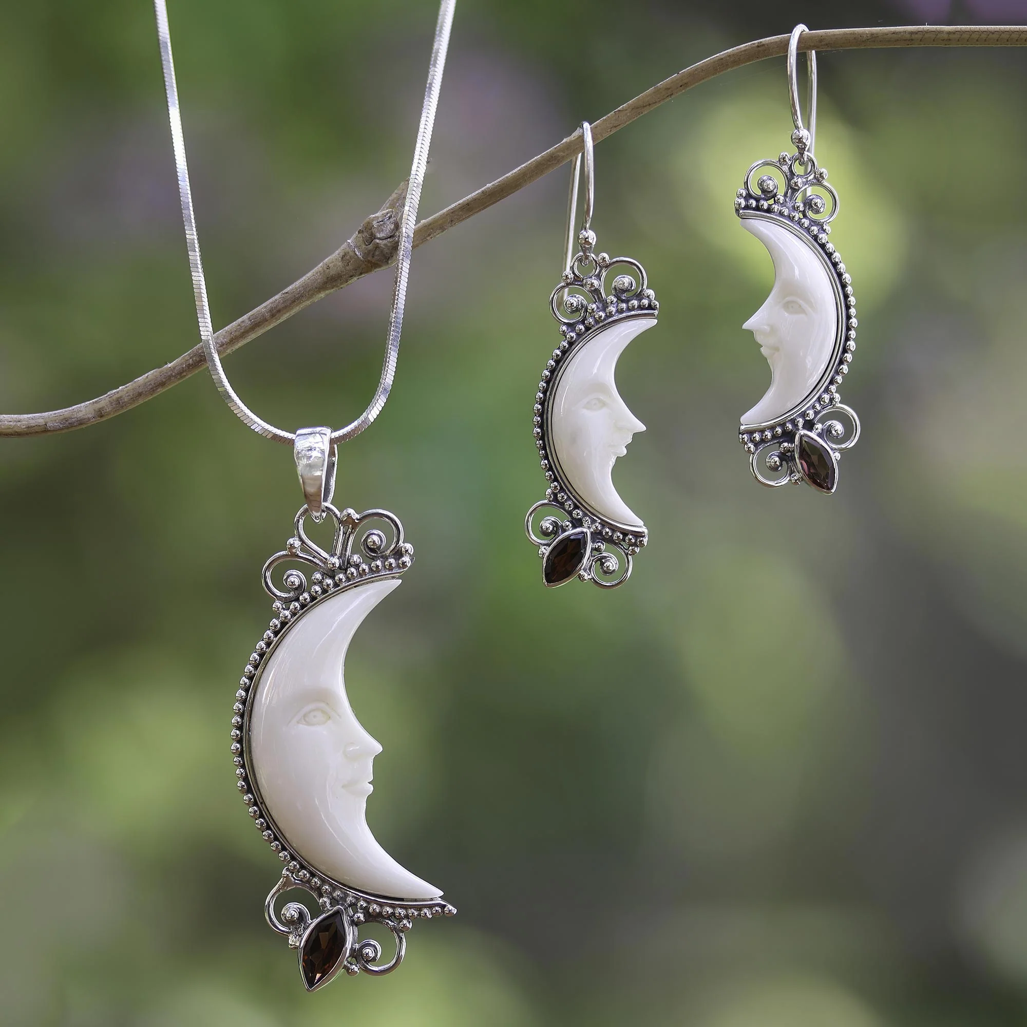 Natural Moonlight Garnet and Silver Crescent Moon Dangle Earrings from Bali - Image 3