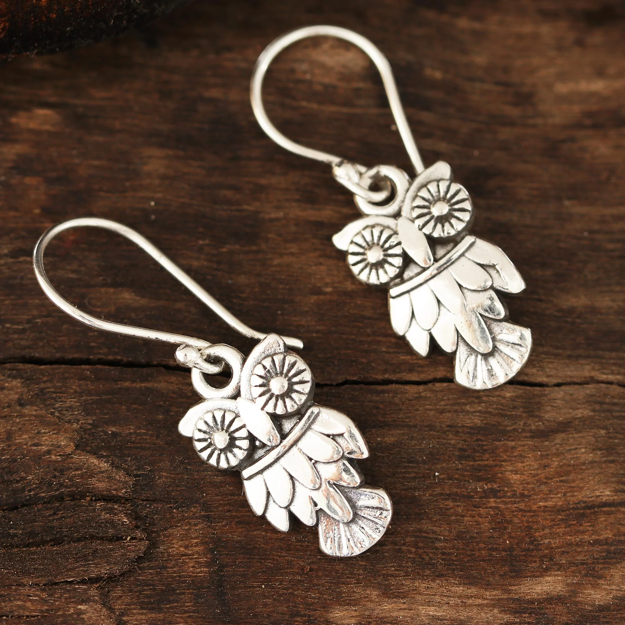 Night Vision Sterling Silver Owl Dangle Earrings from India - Image 3