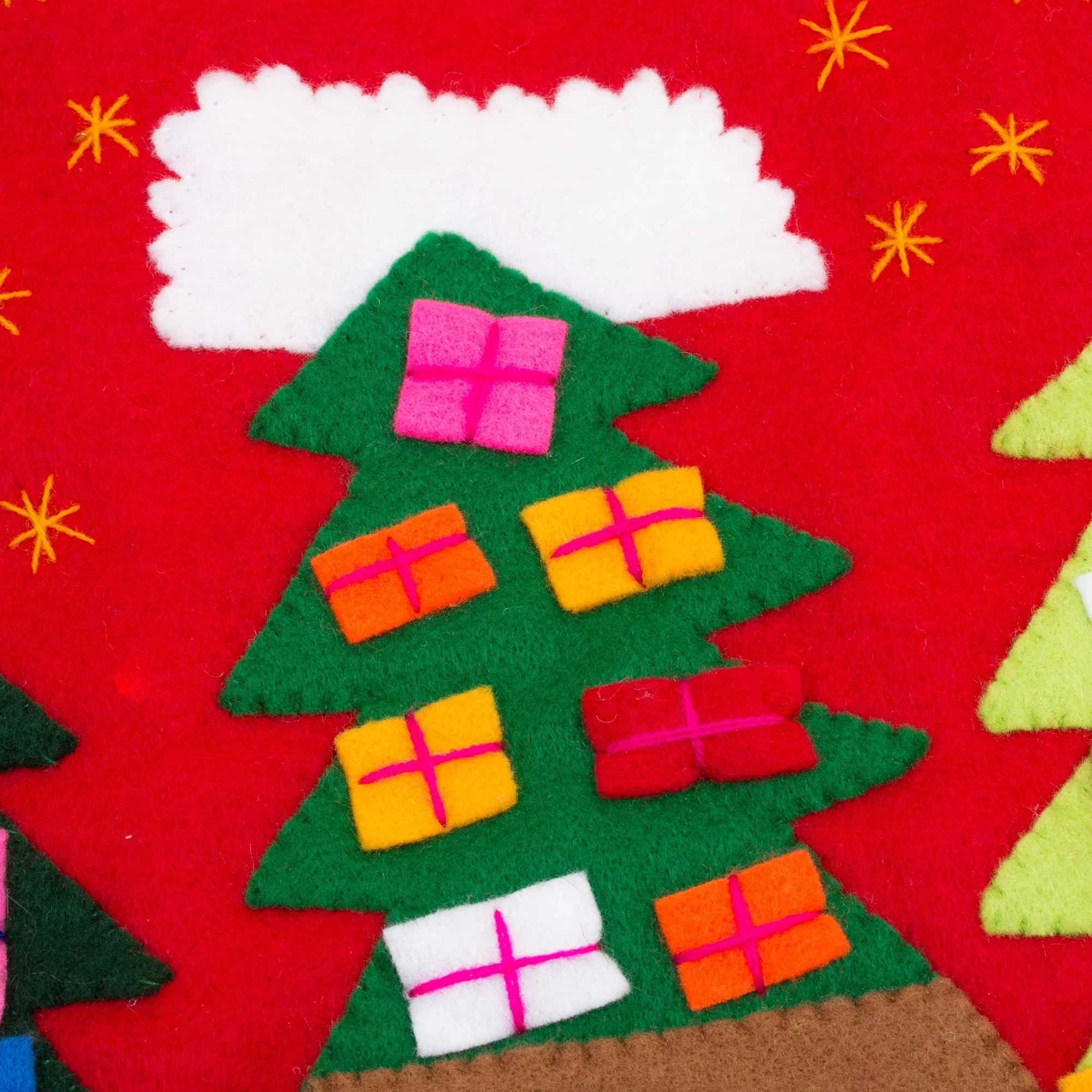No Room at the Inn Applique Christmas stocking - Image 5