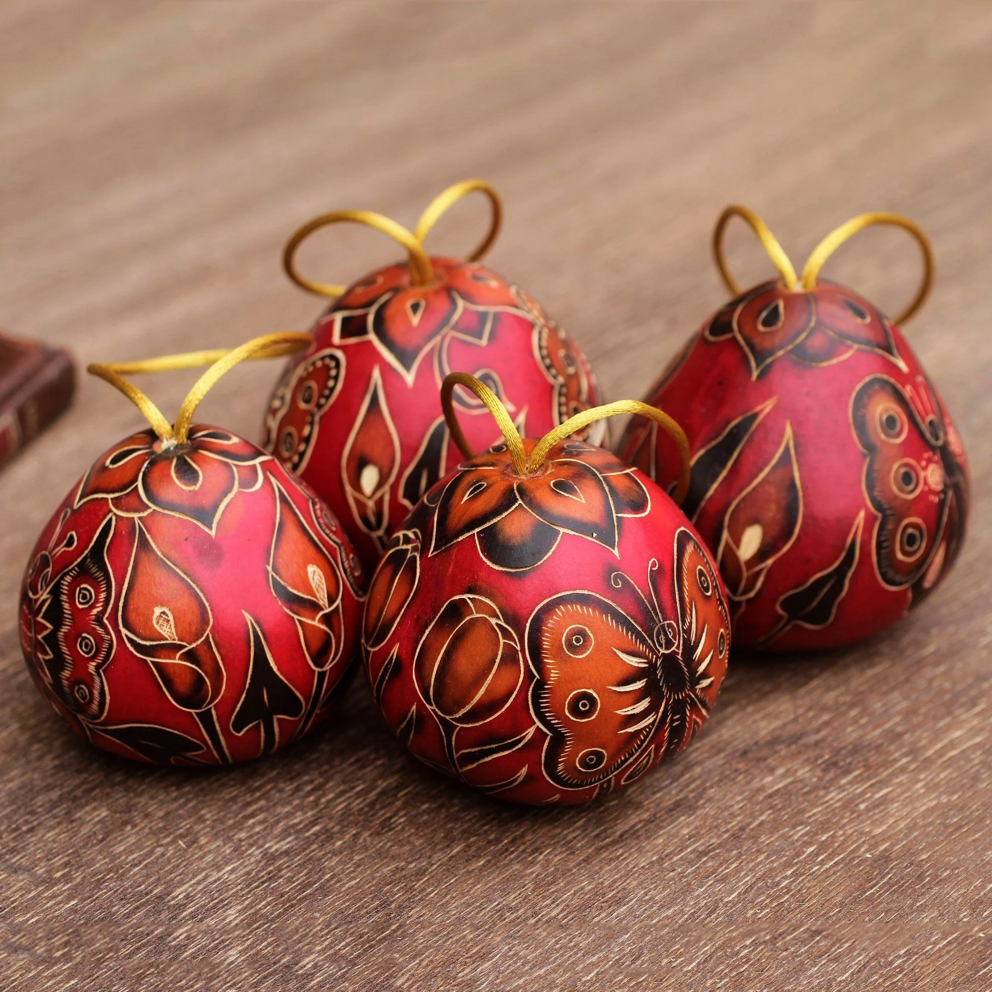 Mate Gourd Ornaments