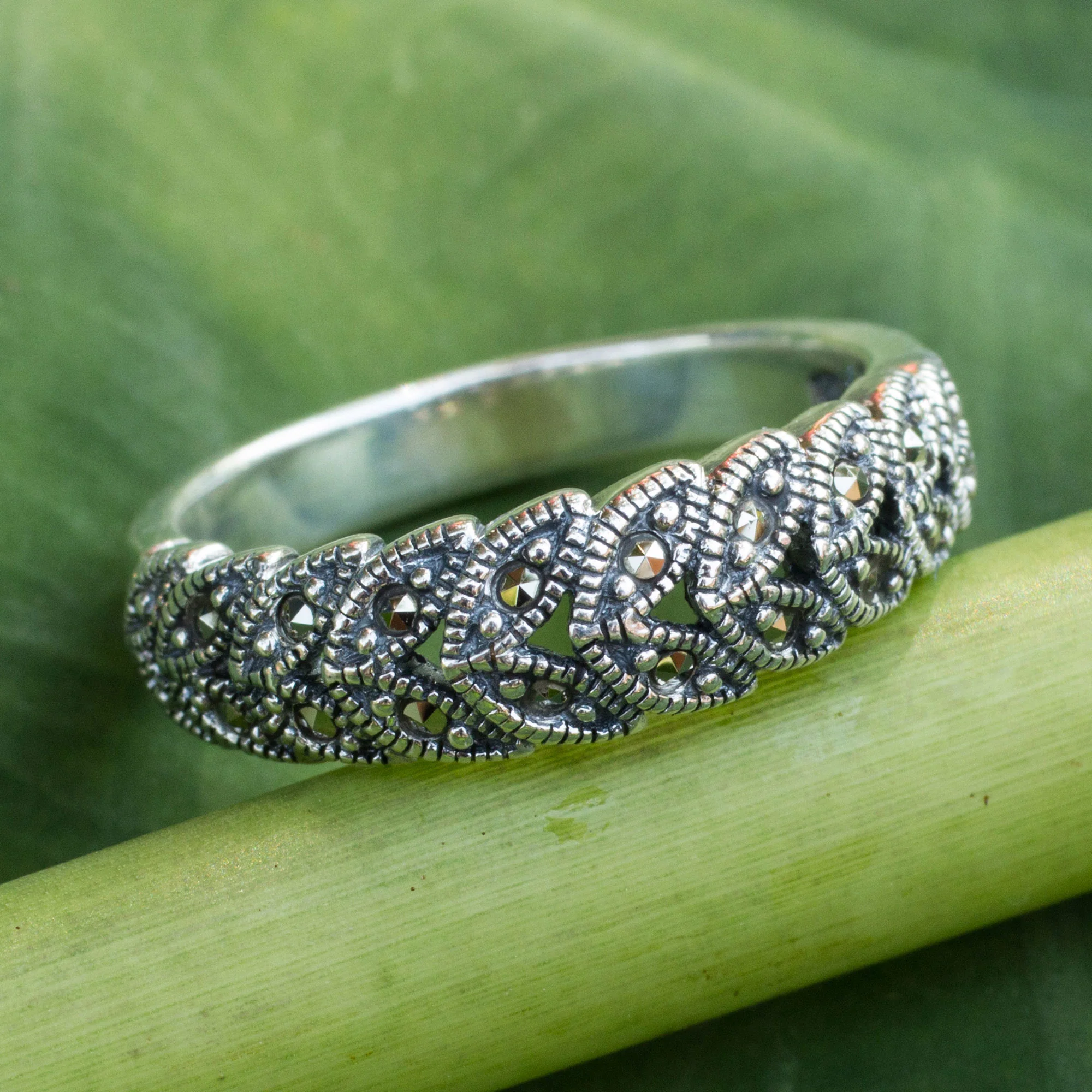 Olive Garland Sterling Silver Cocktail Ring - Image 3