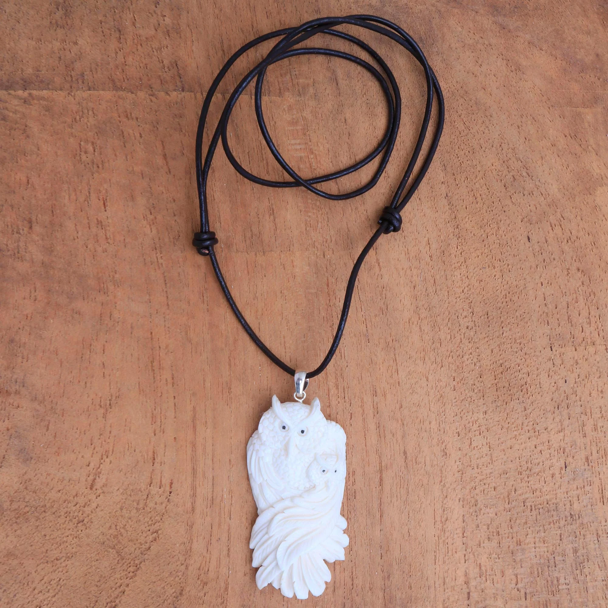 Owl Affection Pendant Necklace - Image 3