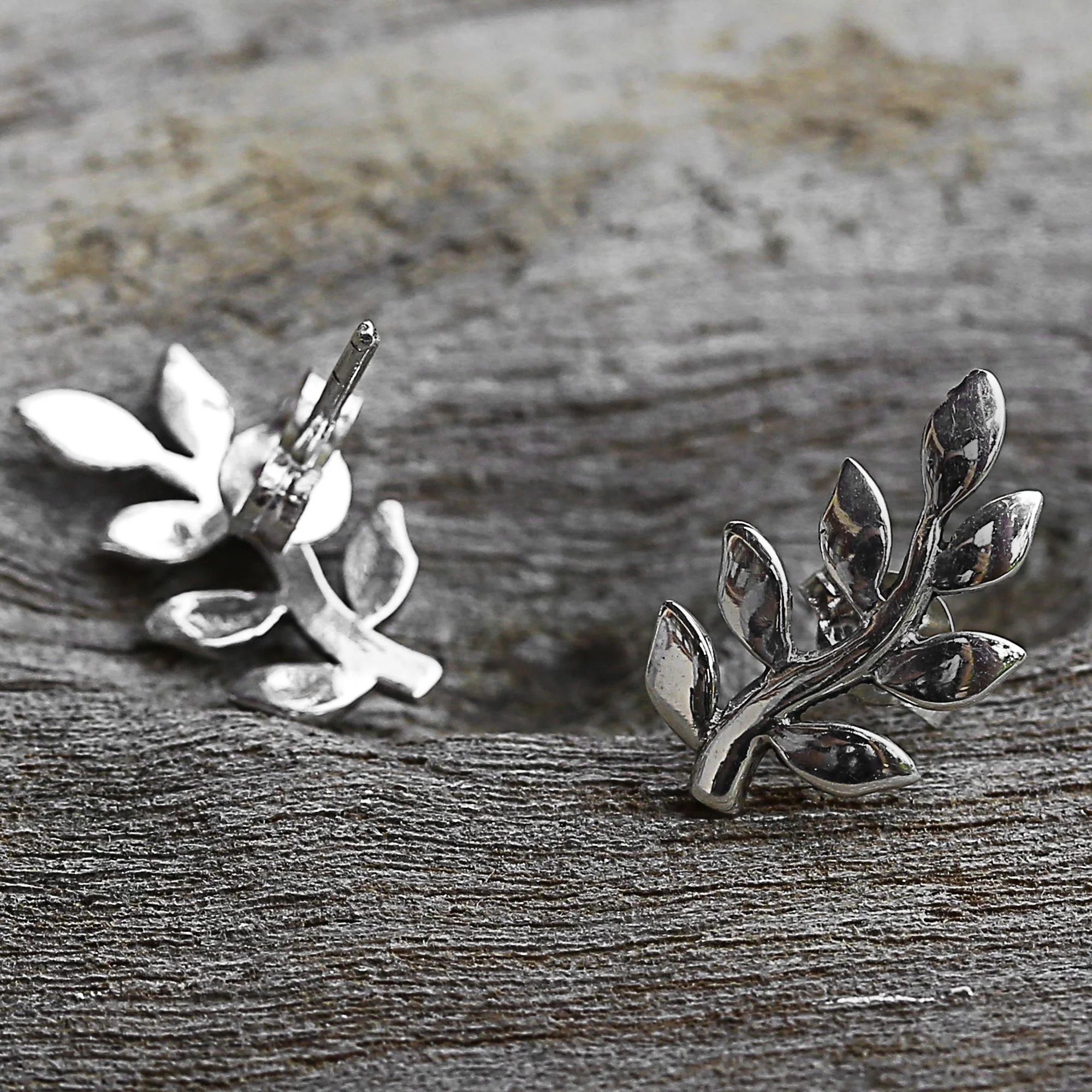 Peaceful Leaves Sterling Silver Button Earrings - Image 4