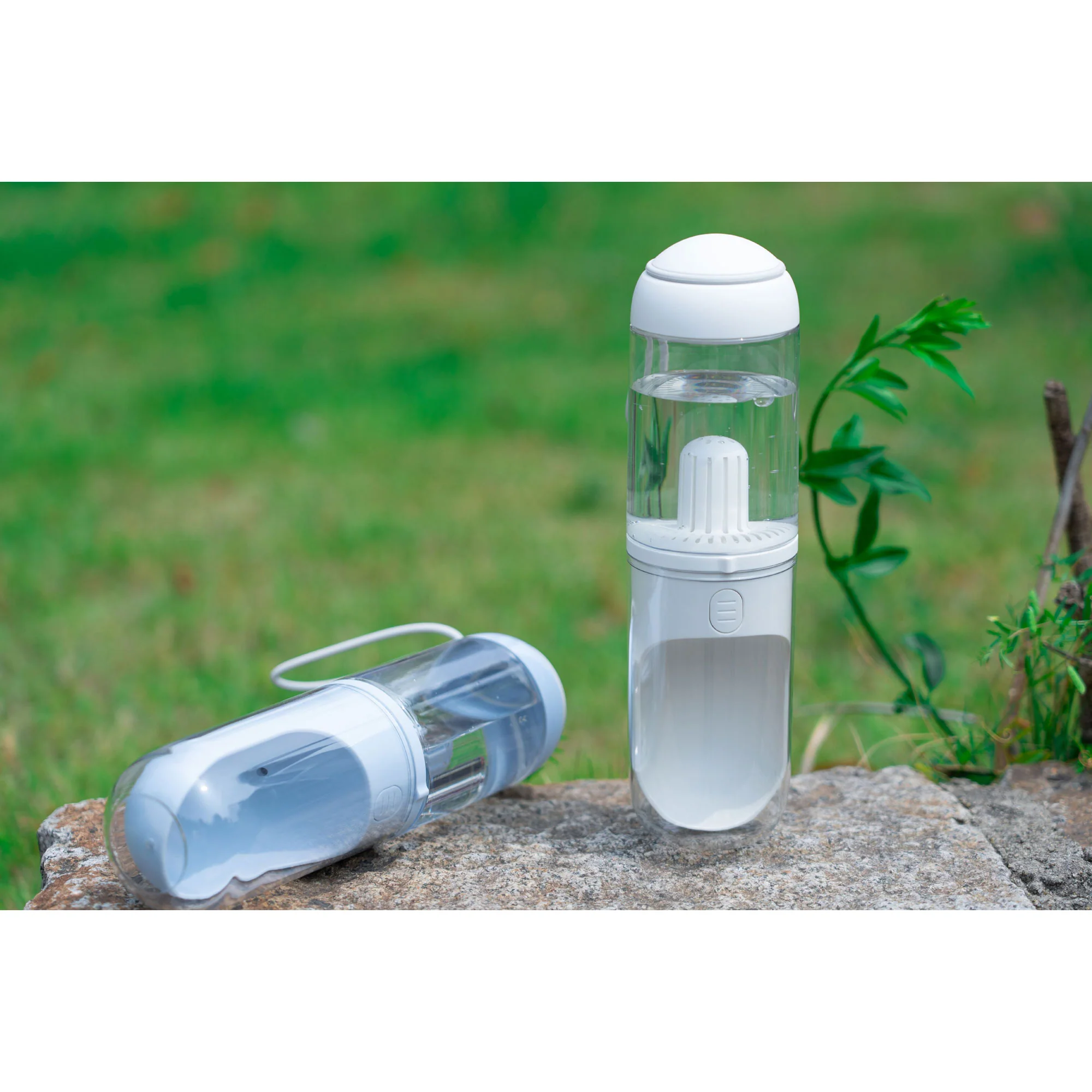 Pet Life® PYURE Handheld Water Feeder - Image 5