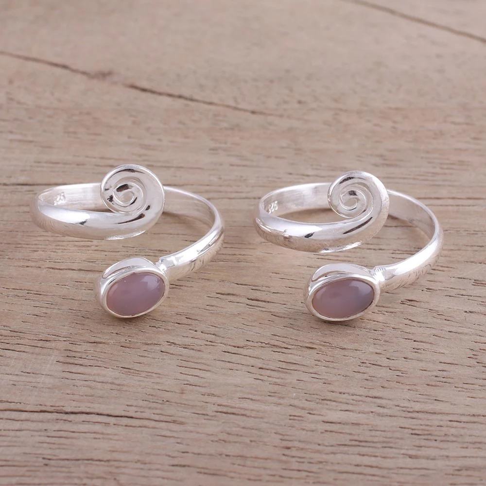 Pink Curl Two Rose Quartz and Sterling Silver Toe Rings from India - Image 3