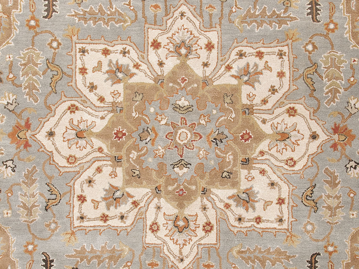 Province Classic Oriental Grey/Ivory Wool Area Rug - Image 5