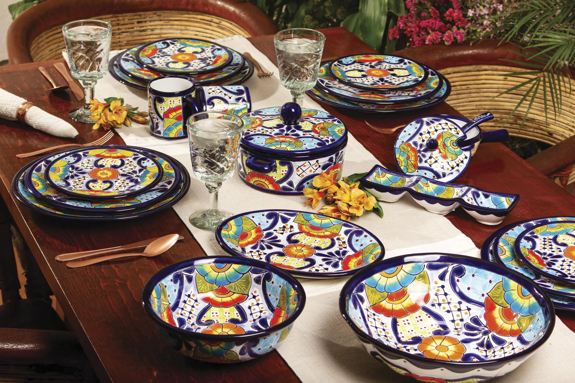 Raining Flowers Talavera Ceramic Dinner Plates from Mexico (Pair) - Image 3