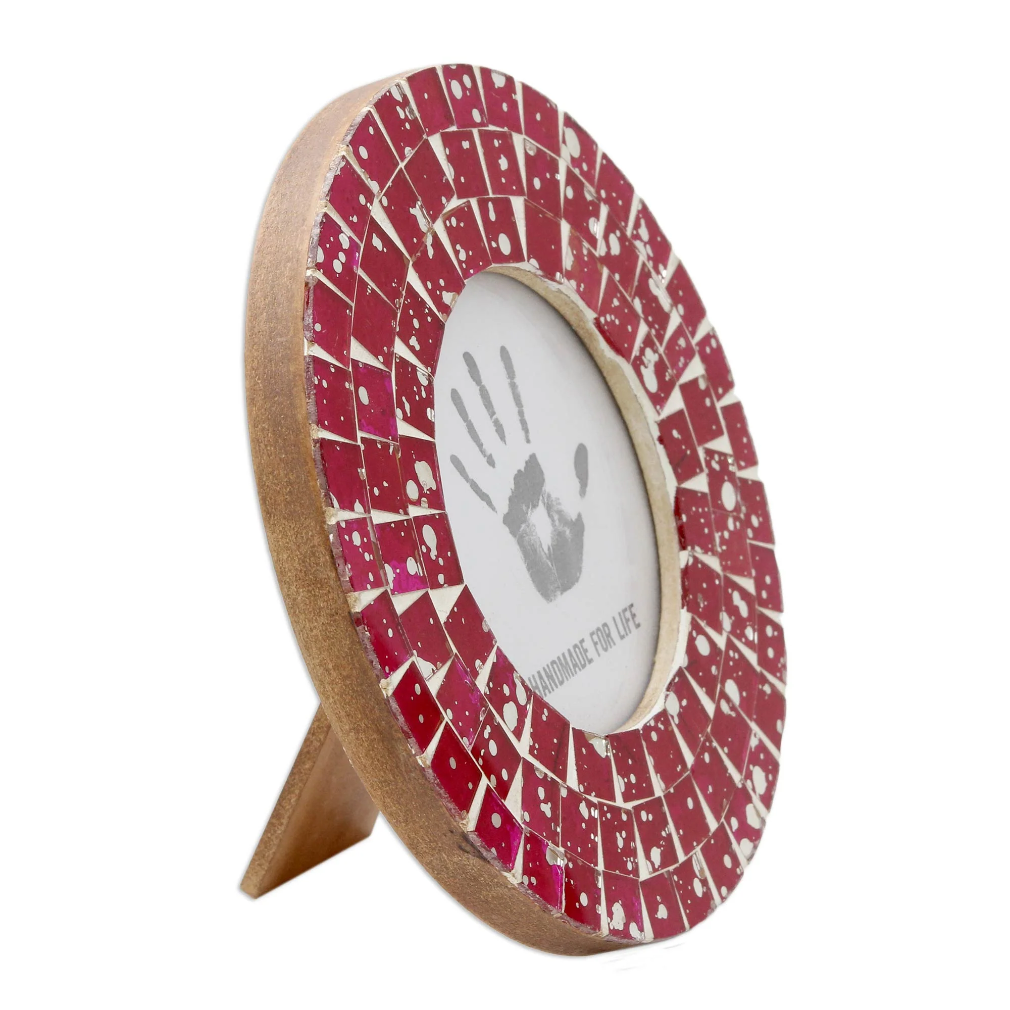 Red Ruby Handcrafted Round Red Mosaic Picture Frame (4 x 4) - Image 3
