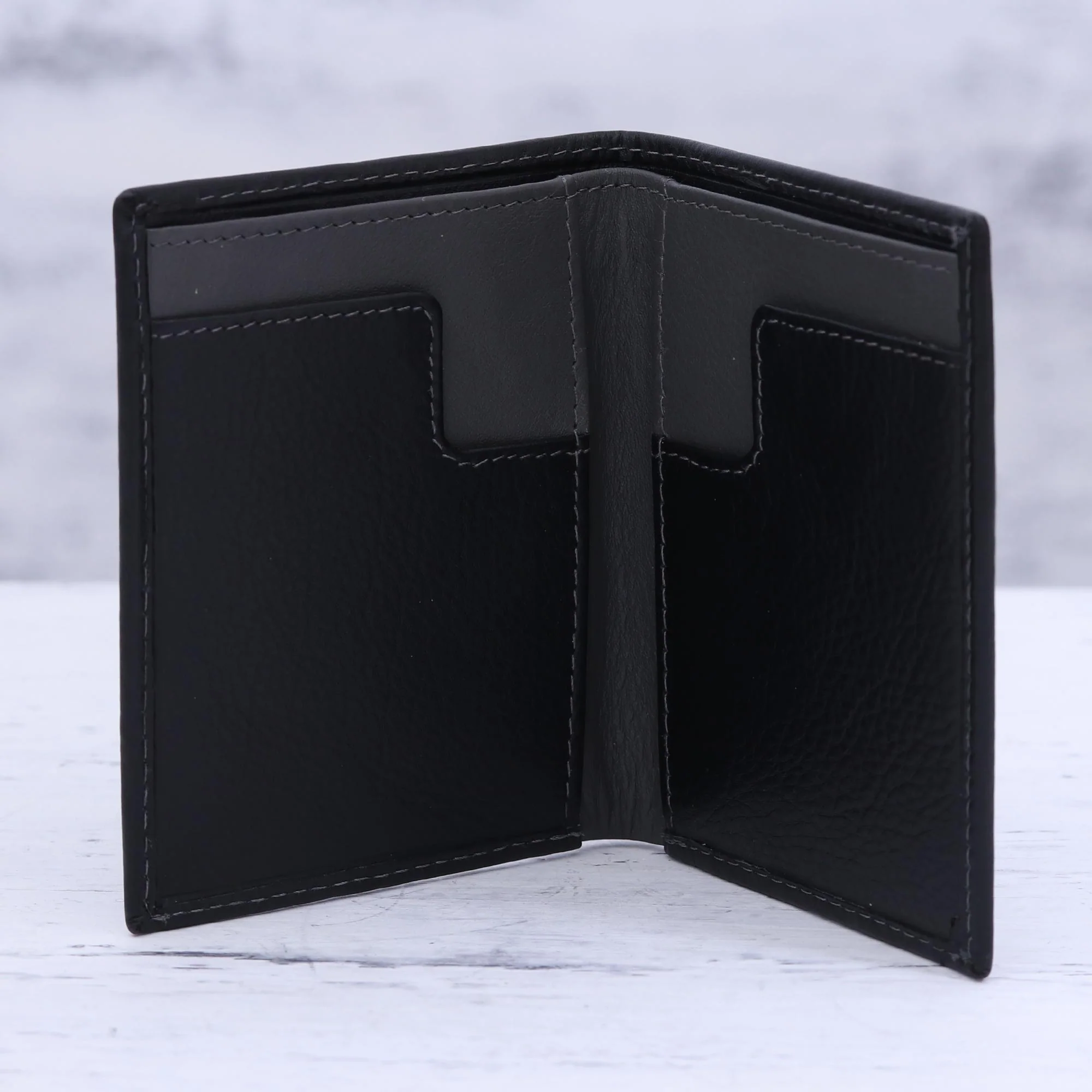 Reliable Black Leather Card Holder Wallet in Black and Grey - Image 3