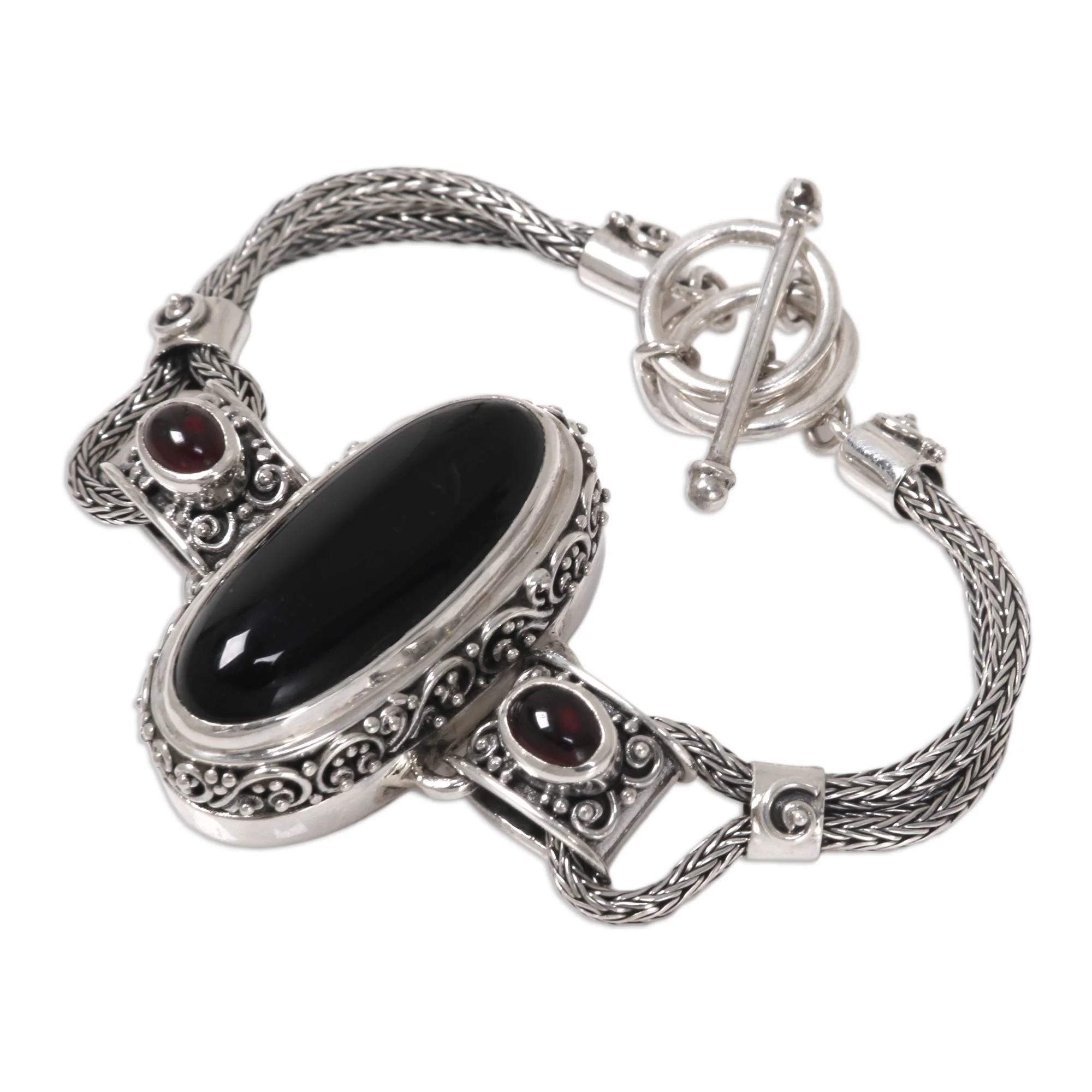 Royal Presence Balinese Style Pendant Bracelet with Onyx and Garnet - Image 3