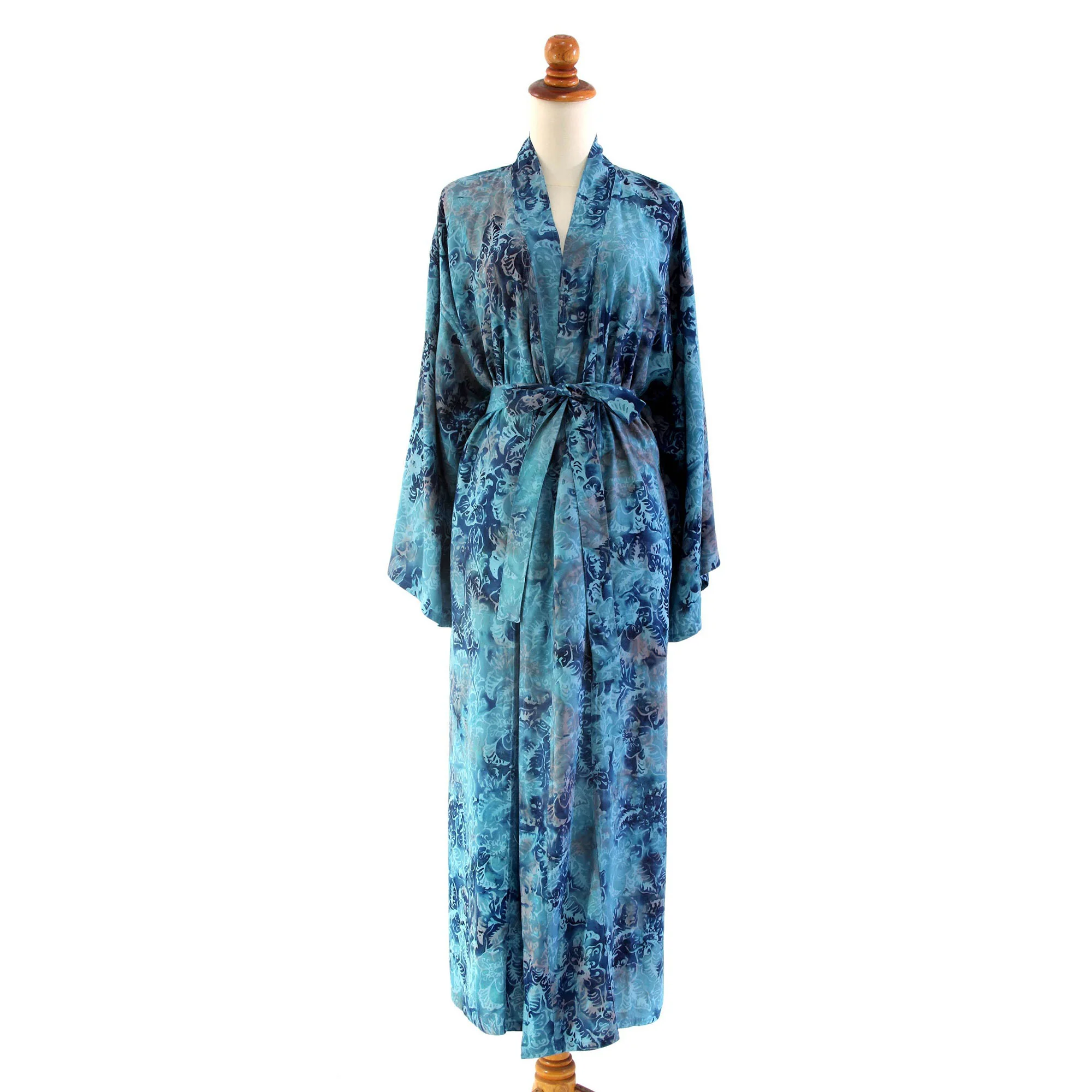 Sapphire Dreams Patterned Robe - Image 5