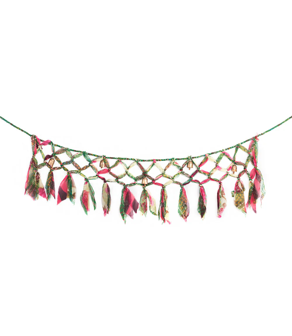 Sari and Song Macrame Garland - Image 2