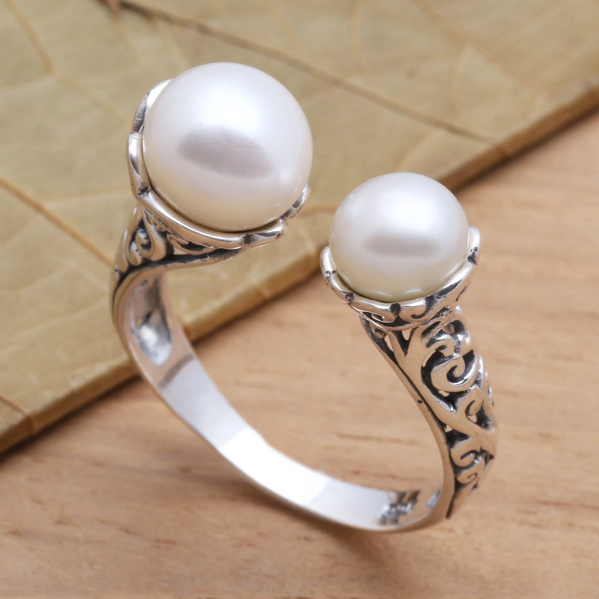 Seeking You White Cultured Pearl and Sterling Silver Ring from Bali - Image 3