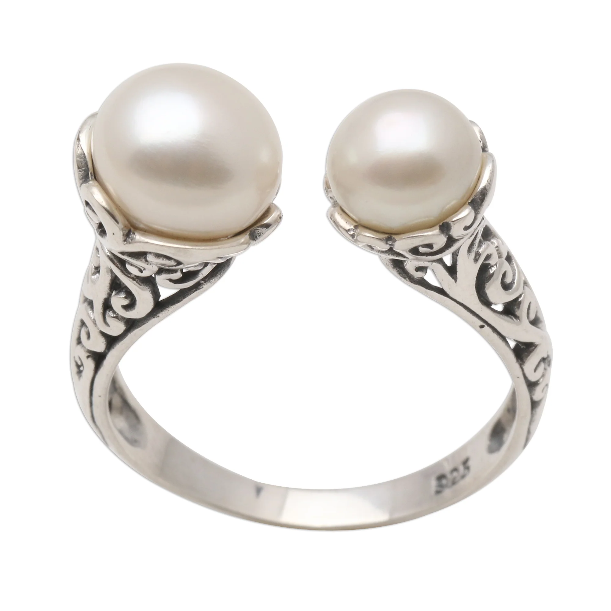 Seeking You White Cultured Pearl and Sterling Silver Ring from Bali - Image 5