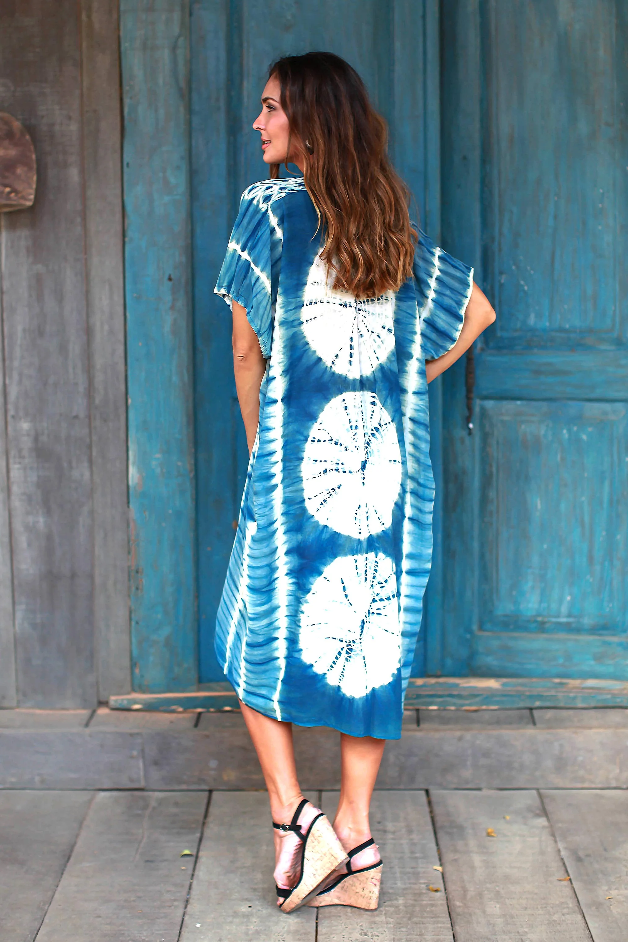 Segara Telu Ocean Ripple Tie-Dyed Cotton Caftan from Java - Image 4
