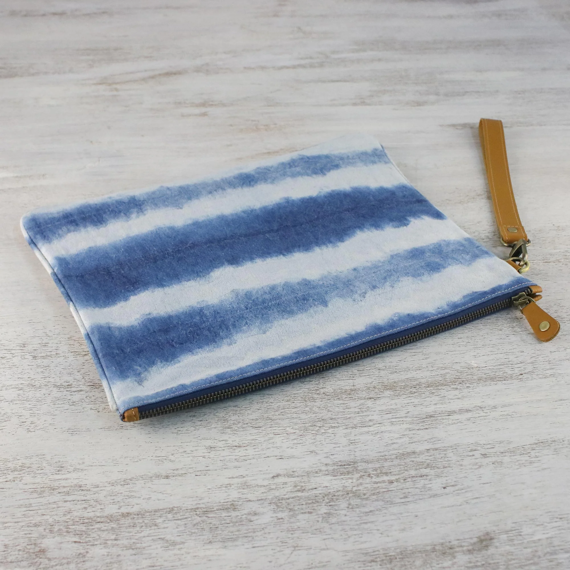 Sky Stripes Tie-Dyed Striped Cotton Wristlet in Blue from Thailand - Image 3