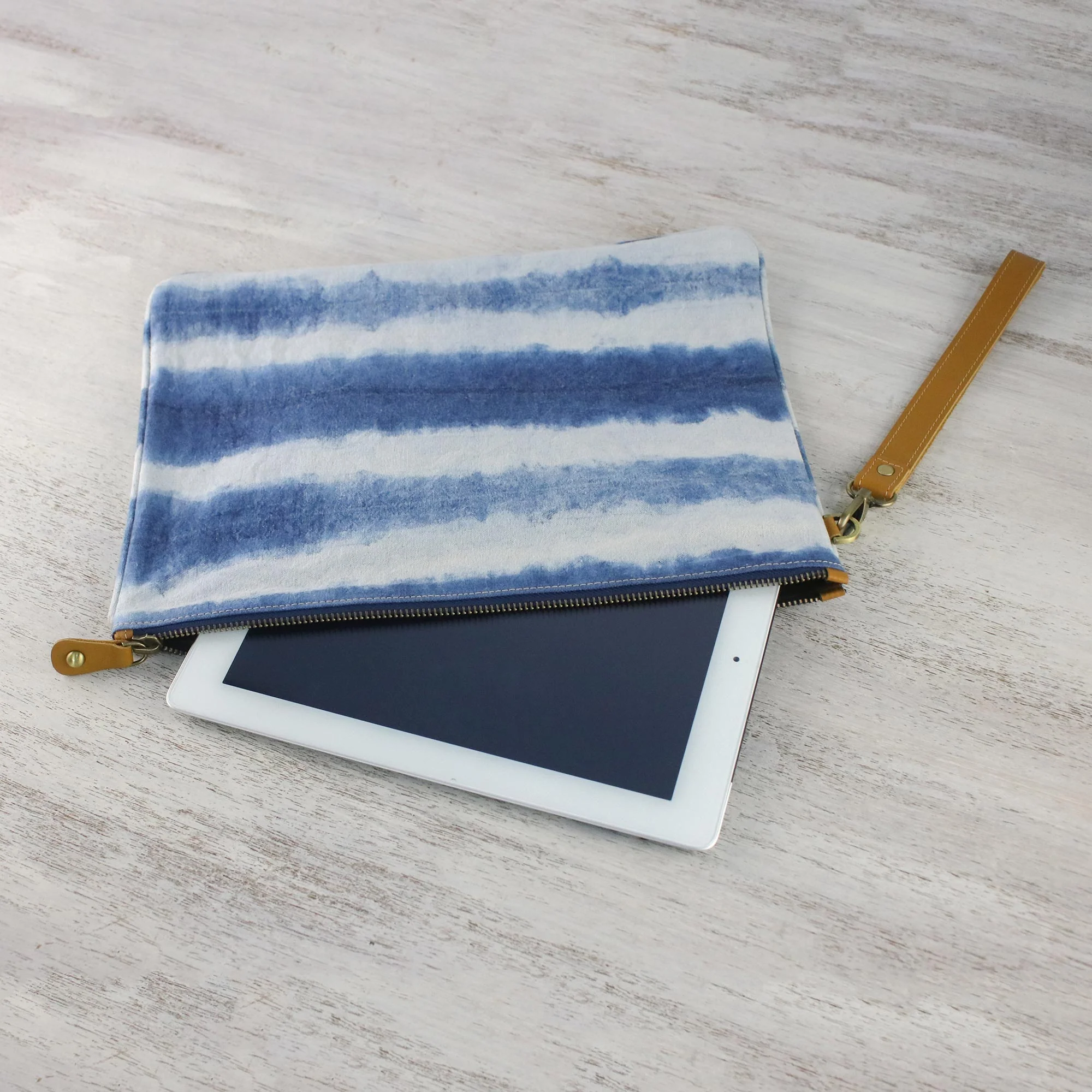 Sky Stripes Tie-Dyed Striped Cotton Wristlet in Blue from Thailand - Image 4