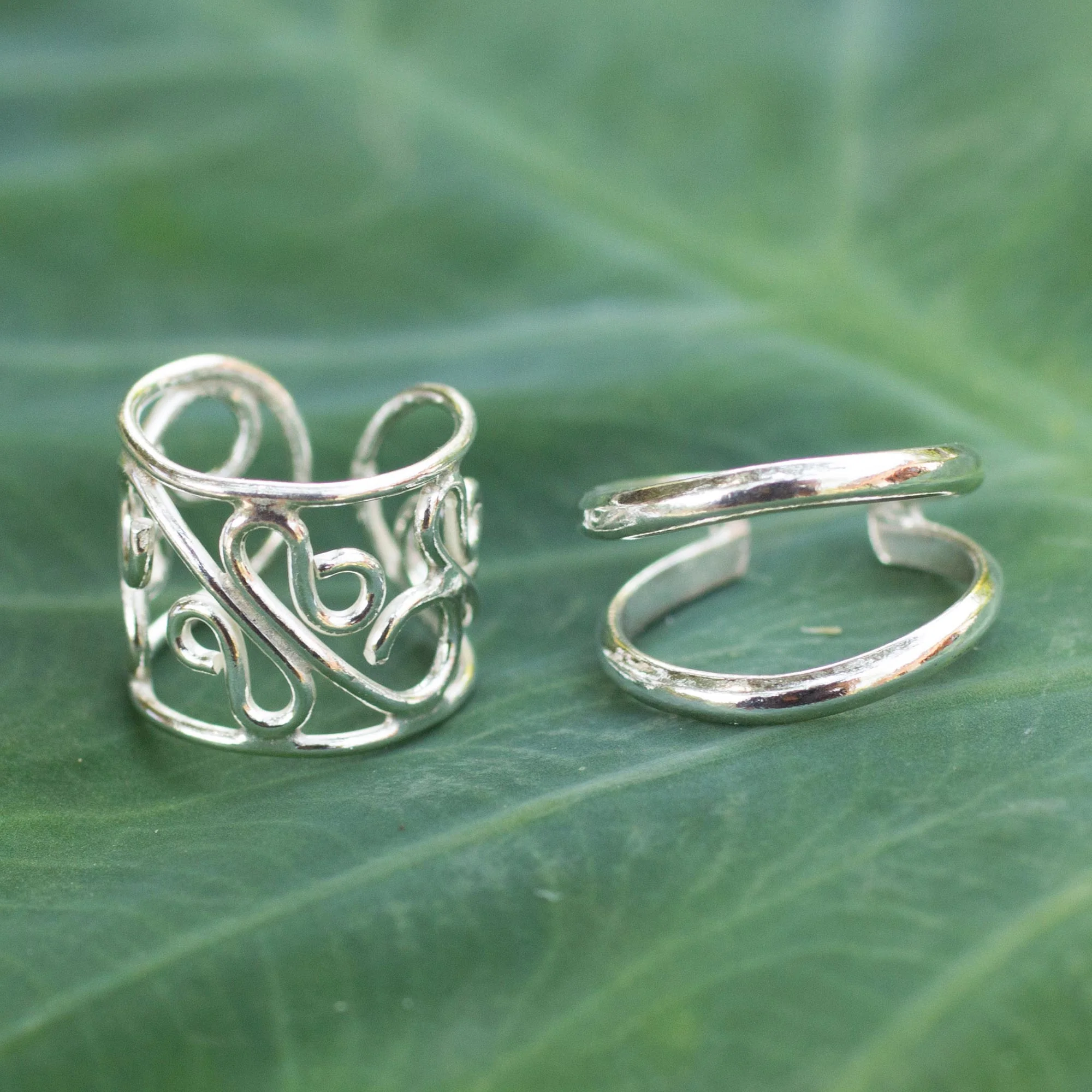 Sleek Filigree Ear Cuff Earrings - Image 3
