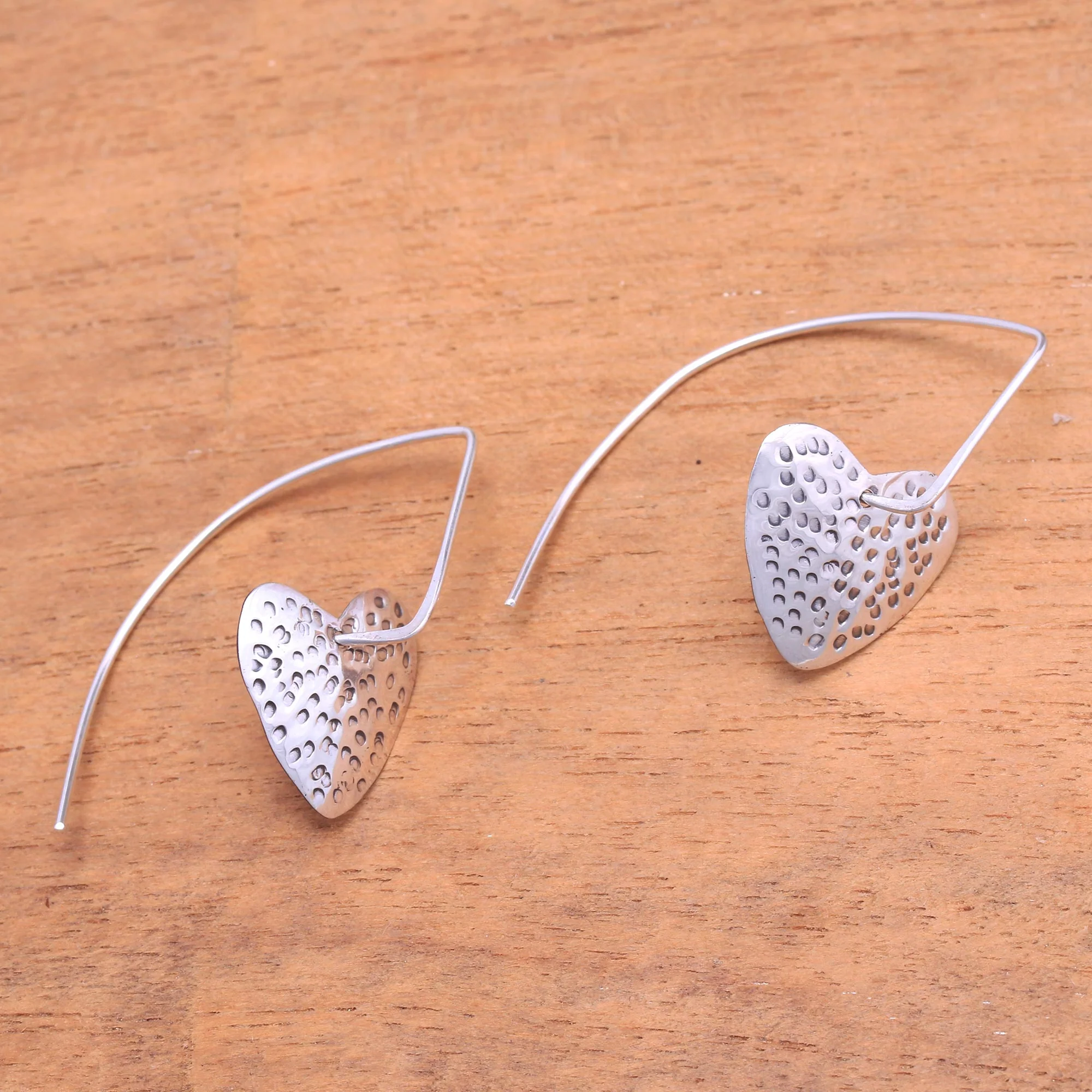 Speckled Hearts Sterling Silver heart Drop Earrings from Bali - Image 3