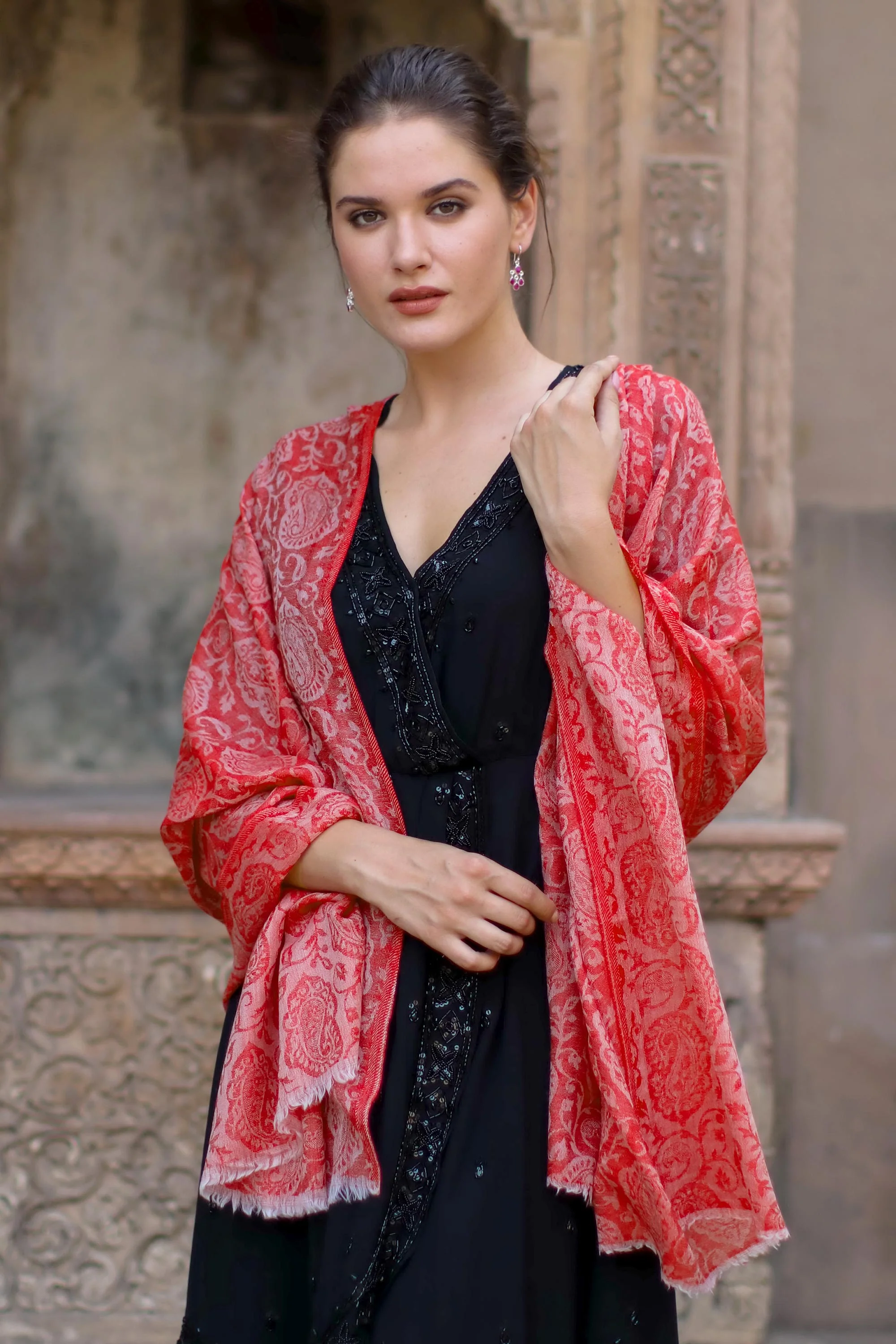 Strawberry Paisley Woven Indian Wool Shawl with Paisley Motifs in Strawberry - Image 3