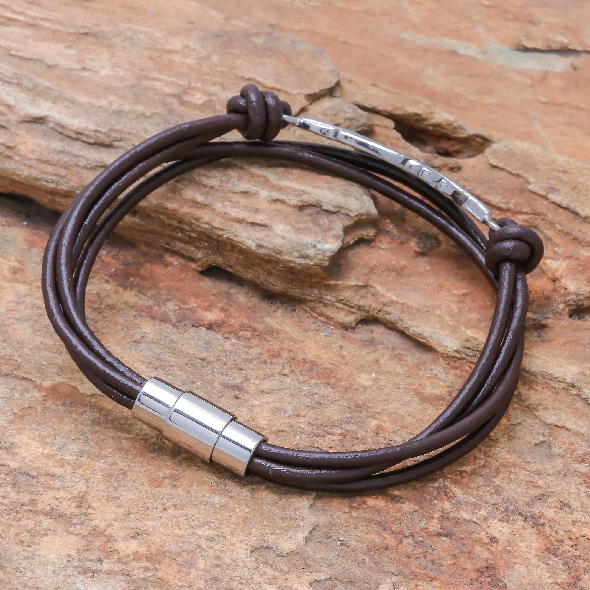 Stunning Feather in Brown Stainless Steel and Brown Leather Feather Pendant Bracelet - Image 3