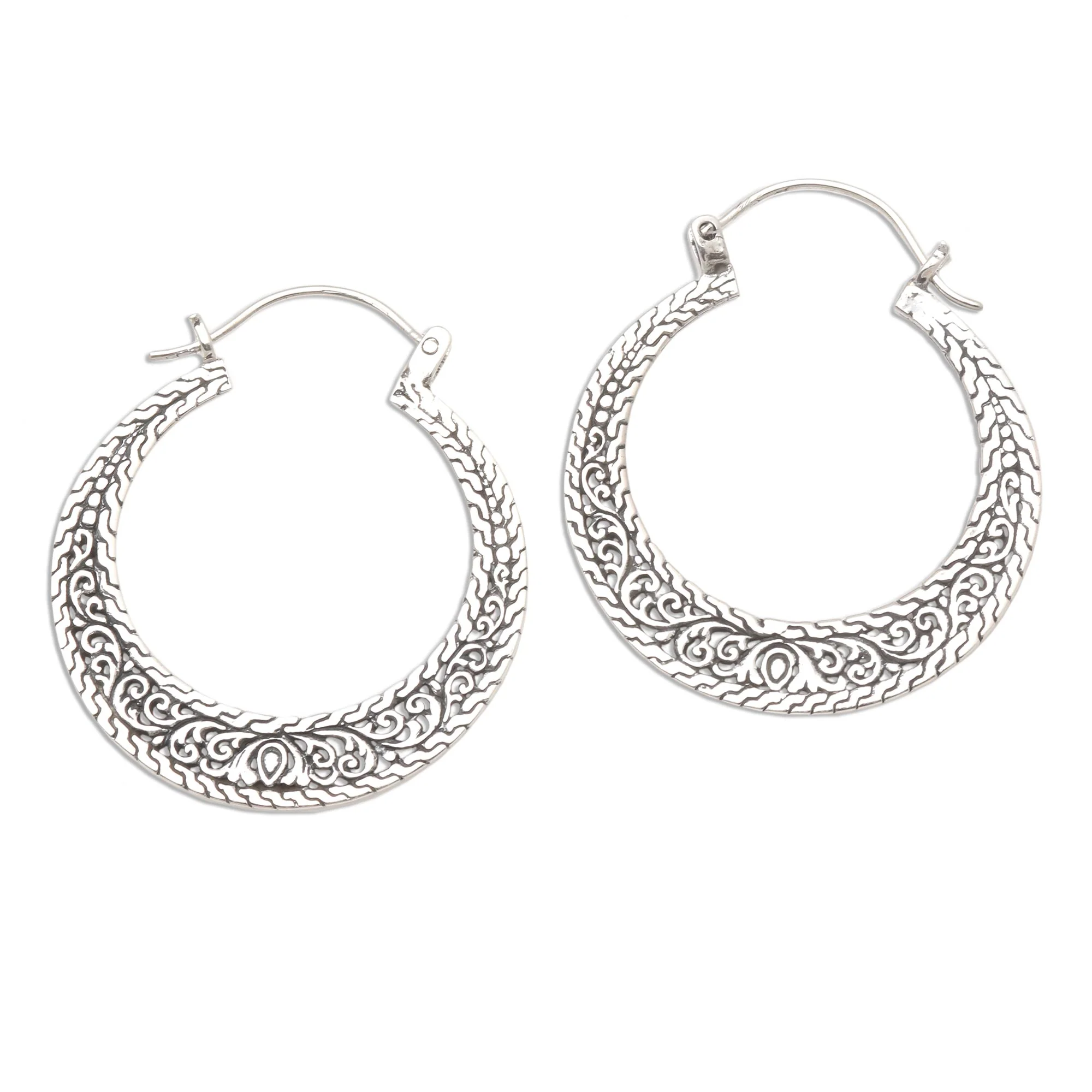 Sukawati Circles Sterling Silver Hoop Earrings from Bali - Image 2