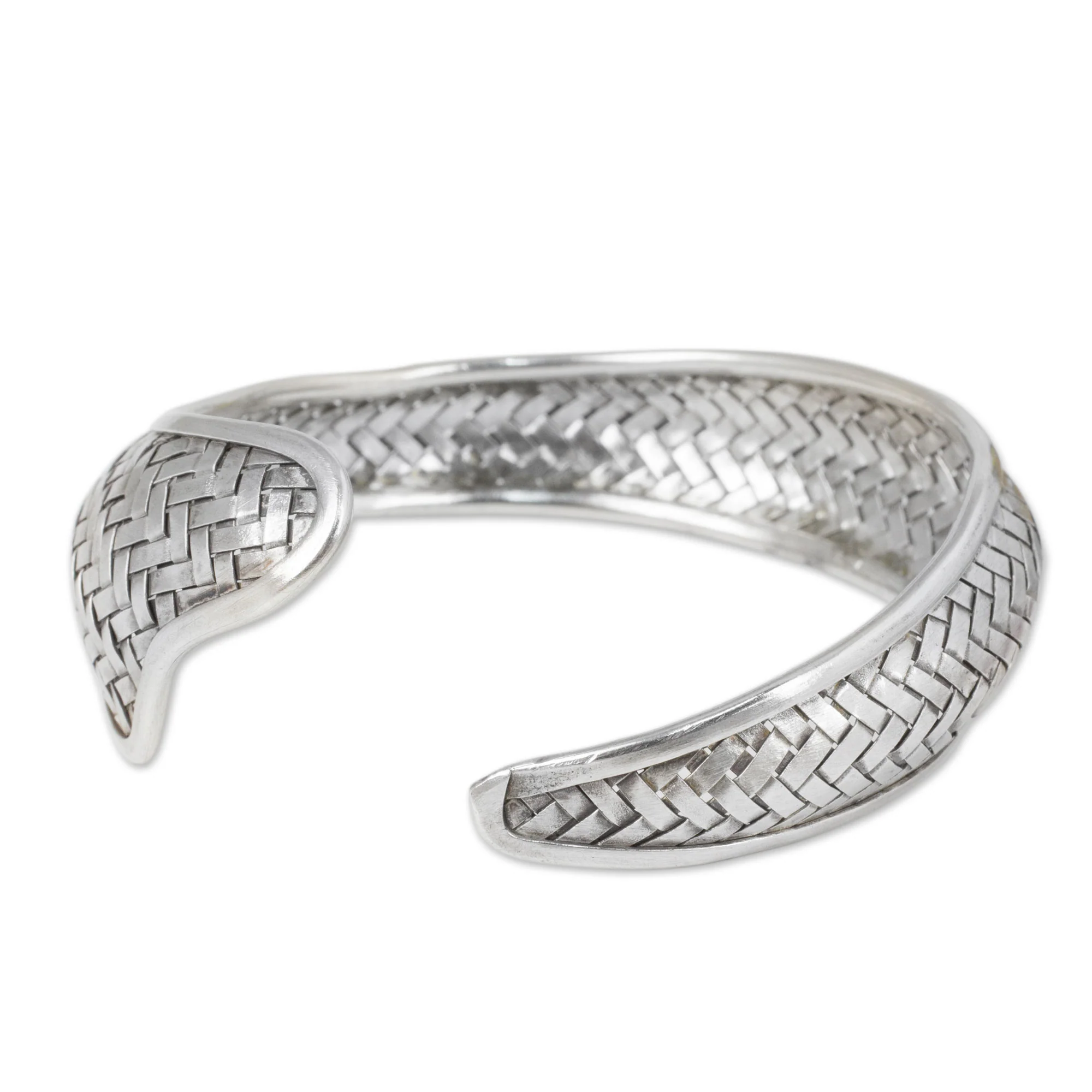 Swimming Fish Woven Sterling Silver Cuff - Image 4
