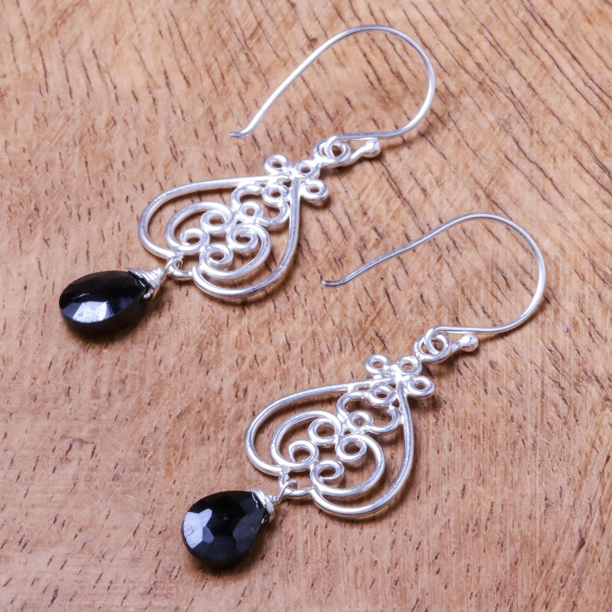 Swirling Beauty Swirl Pattern Onyx Dangle Earrings Crafted in Thailand - Image 3