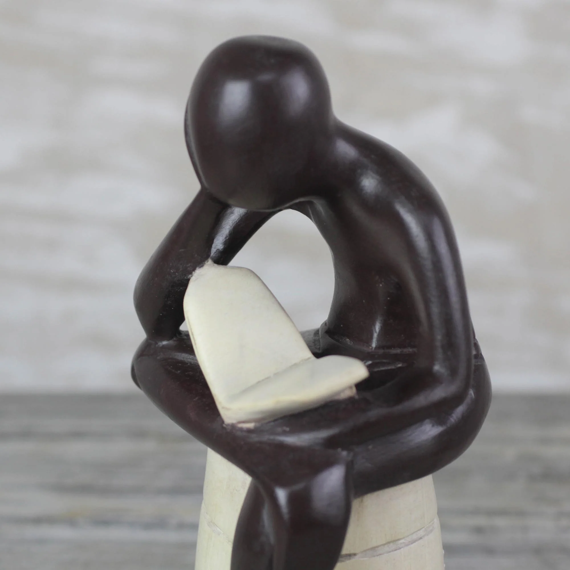 Thoughtful Reader Sese Wood Sculpture of a Reading Person from Ghana - Image 5