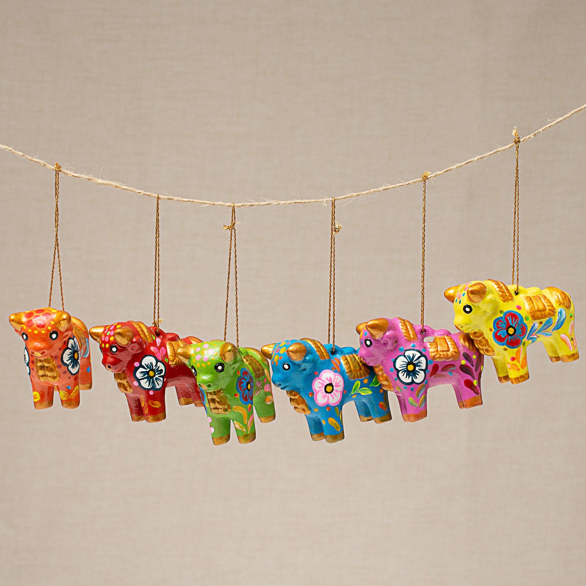Torito de Pucara Hand-Painted Ceramic Bull Ornaments from Peru (Set of 6) - Image 3