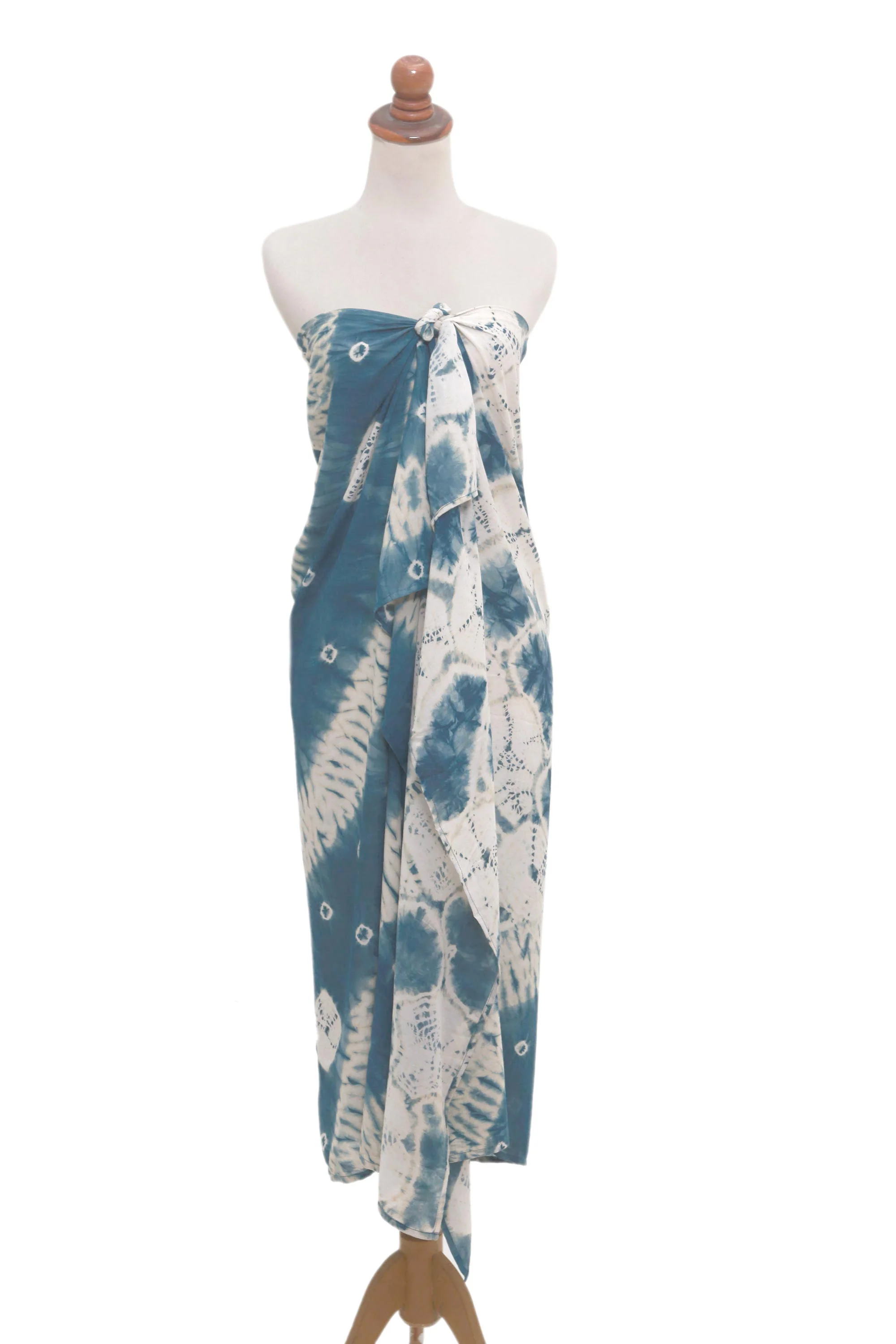 Toya Segara Bliss Wave Motif Tie-Dyed Rayon Sarong from Java - Image 4