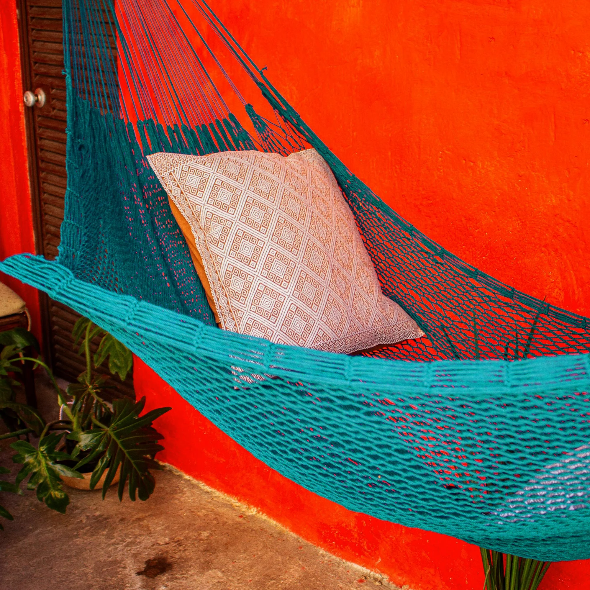 Uxmal Peacock Azure Cotton Rope Hammock (Single) - Image 3