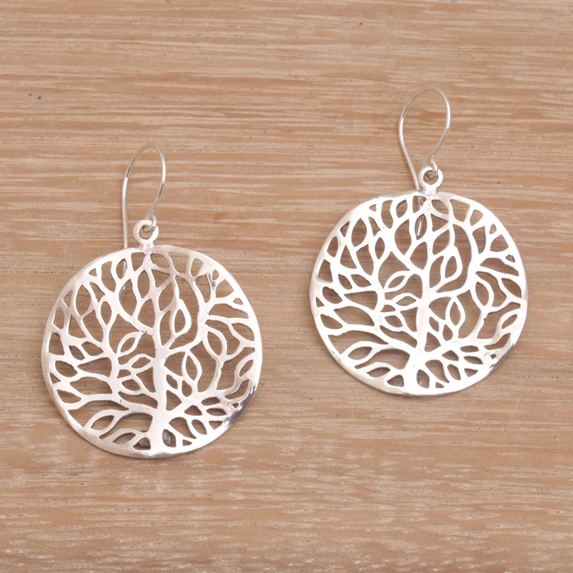 Venation Hand Crafted Sterling Silver Dangle Earrings from Bali - Image 4
