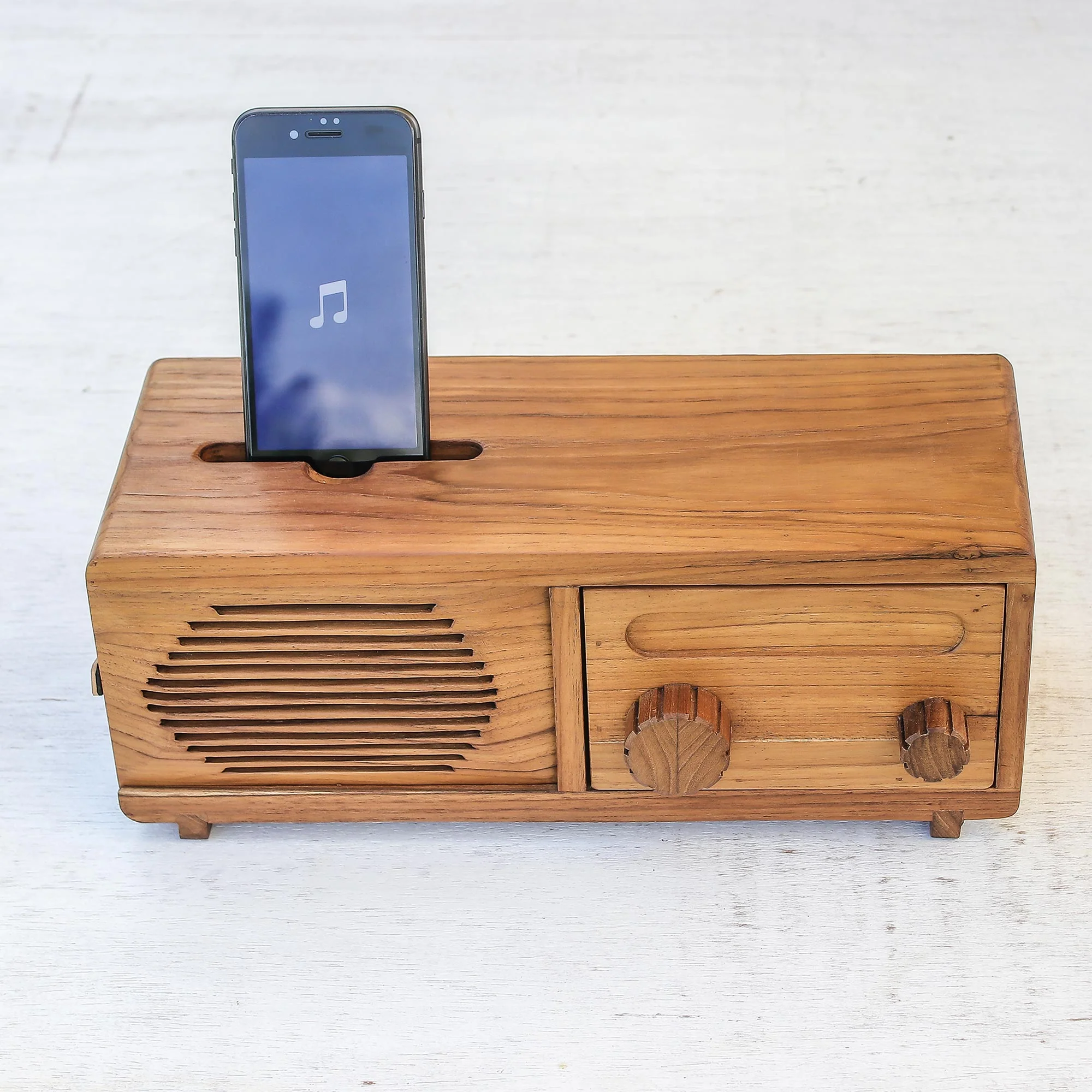 Vintage Radio Teak Wood Phone Speaker Shaped Like a Vintage Radio - Image 4
