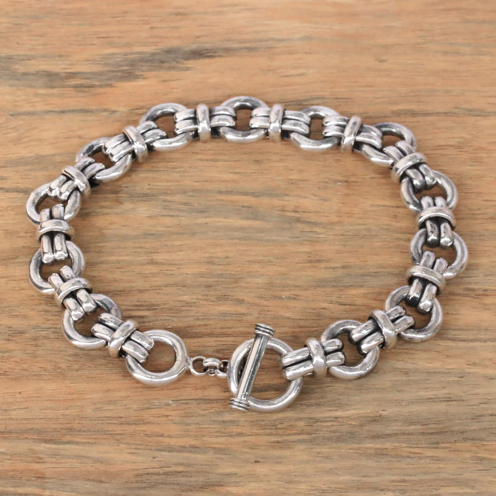 Wanen Links Men's Sterling Silver Link Bracelet Crafted in Bali - Image 3